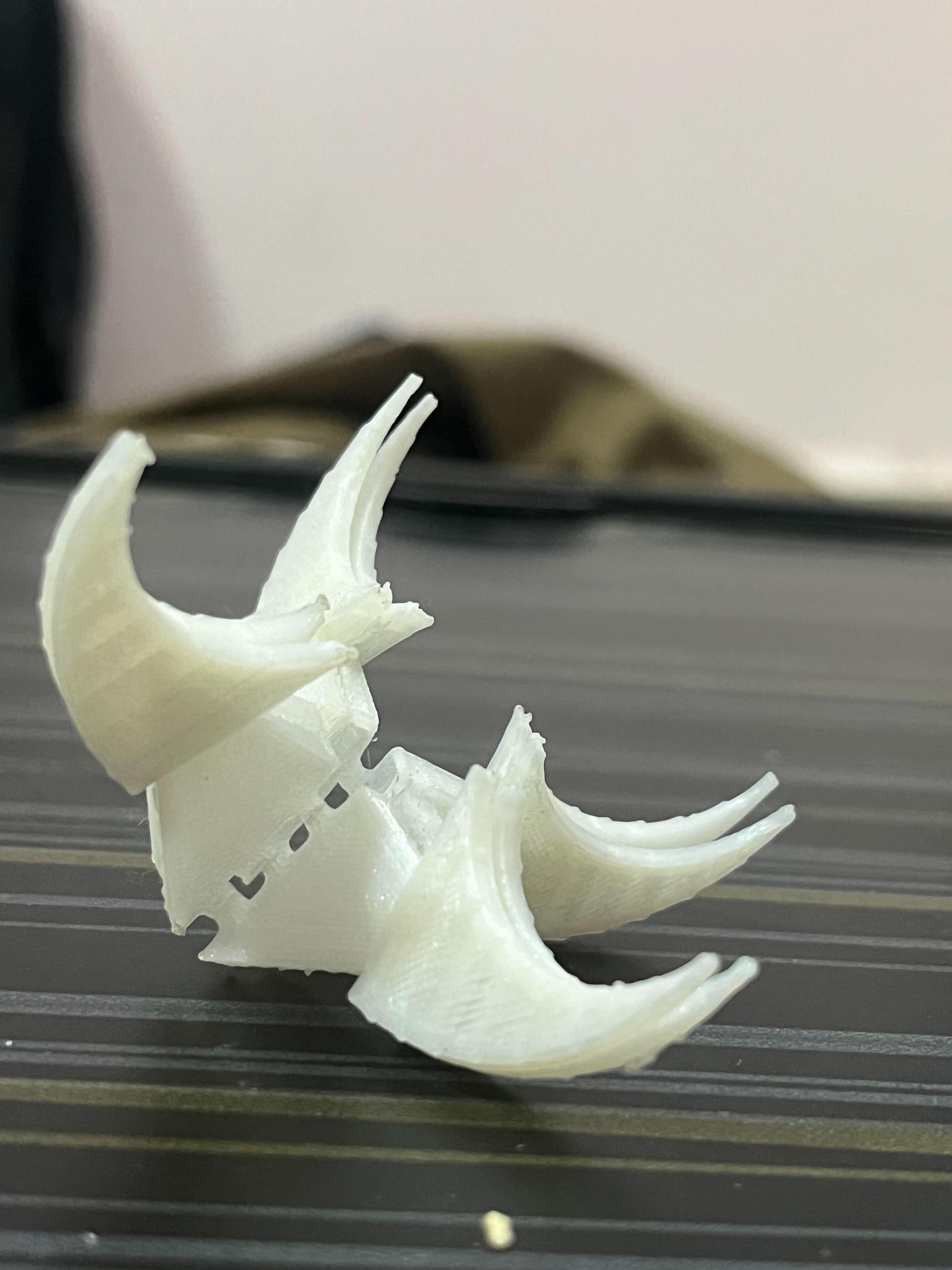 Origami Thorn - Self Connecting Piece 3d model