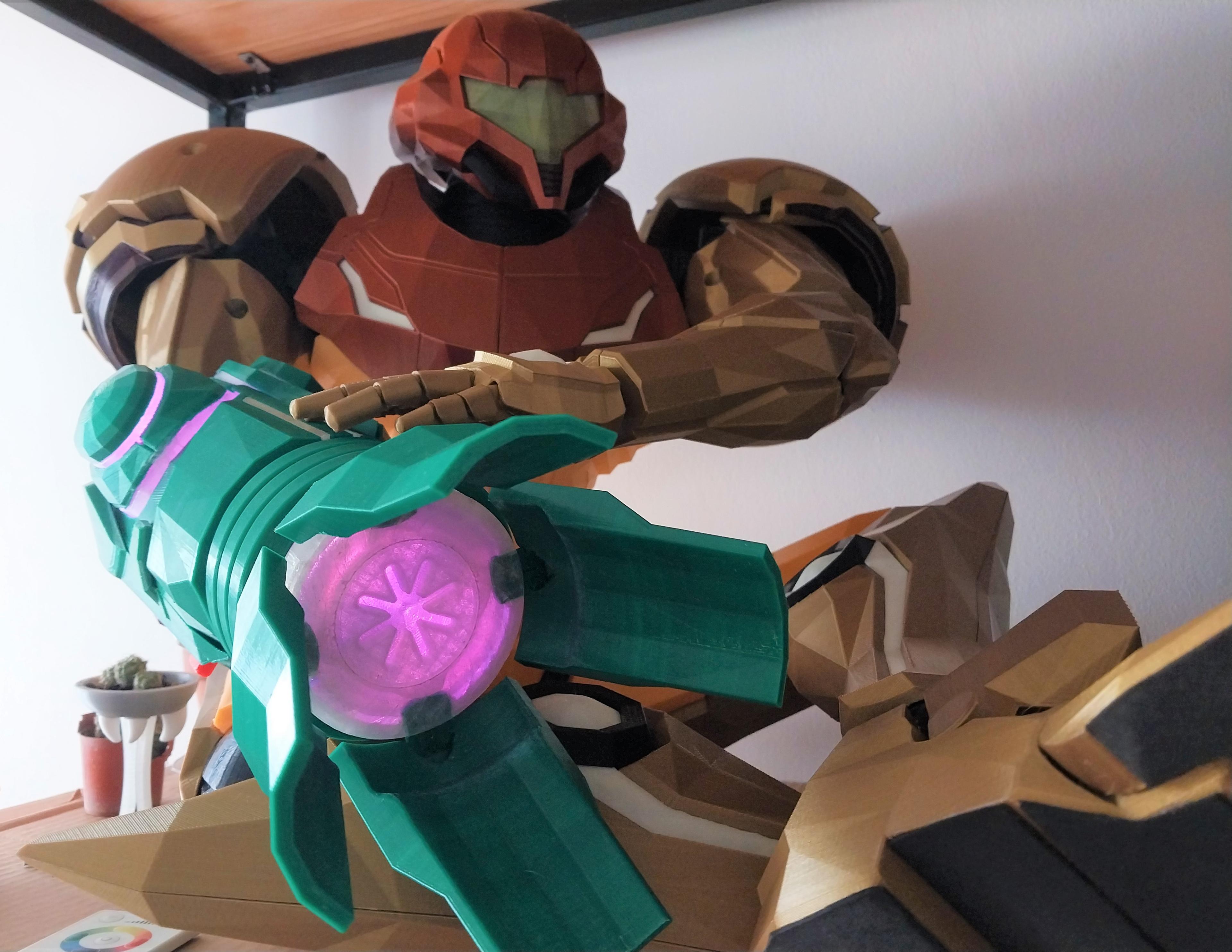 Samus' Varia Suit (articulated) - MP3:C 3d model