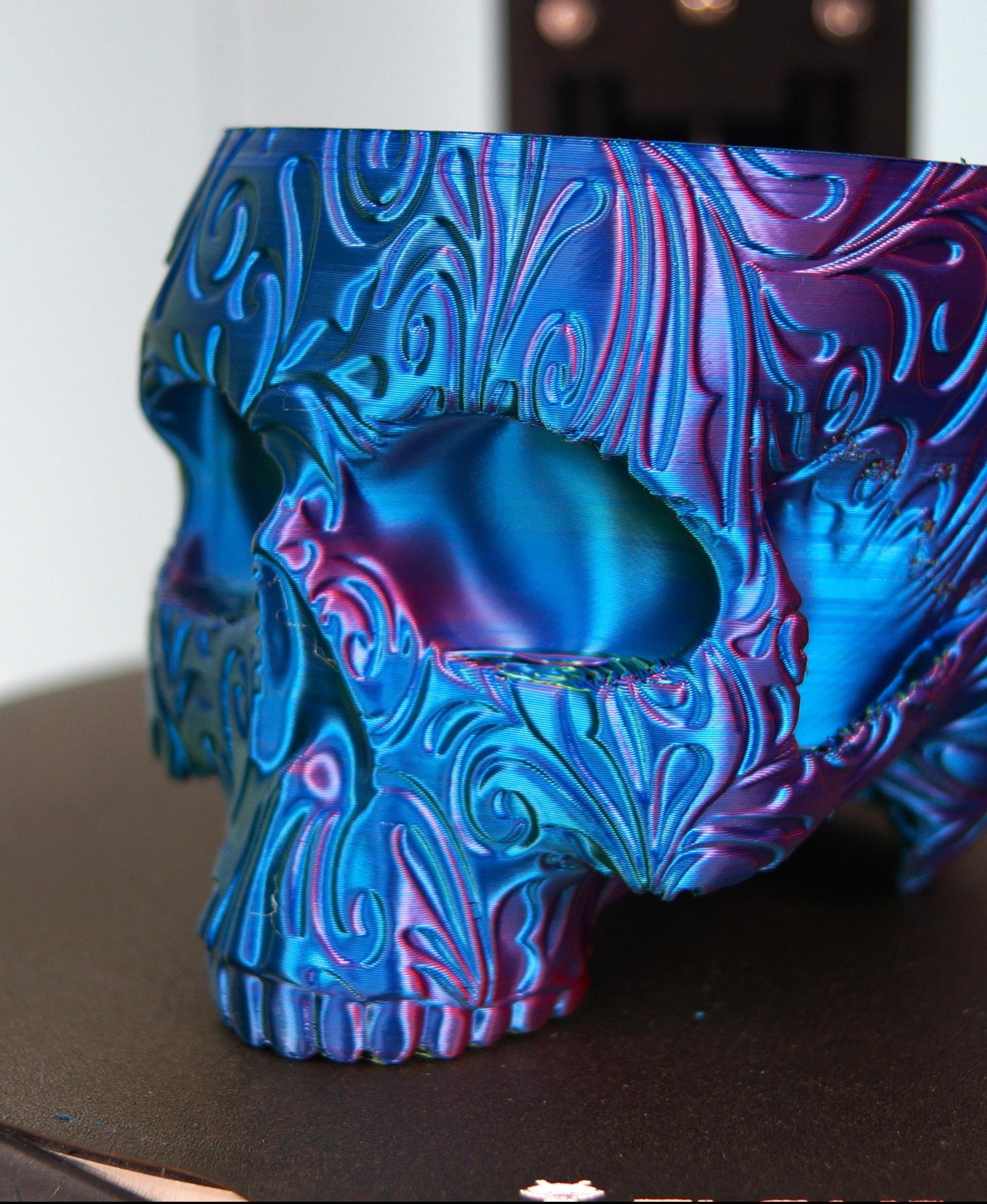 Vintage Swirl Skull Planter-Bowl - Printed in OVV3D Tri extrude red, green, purple on FL Sun v400 - 3d model