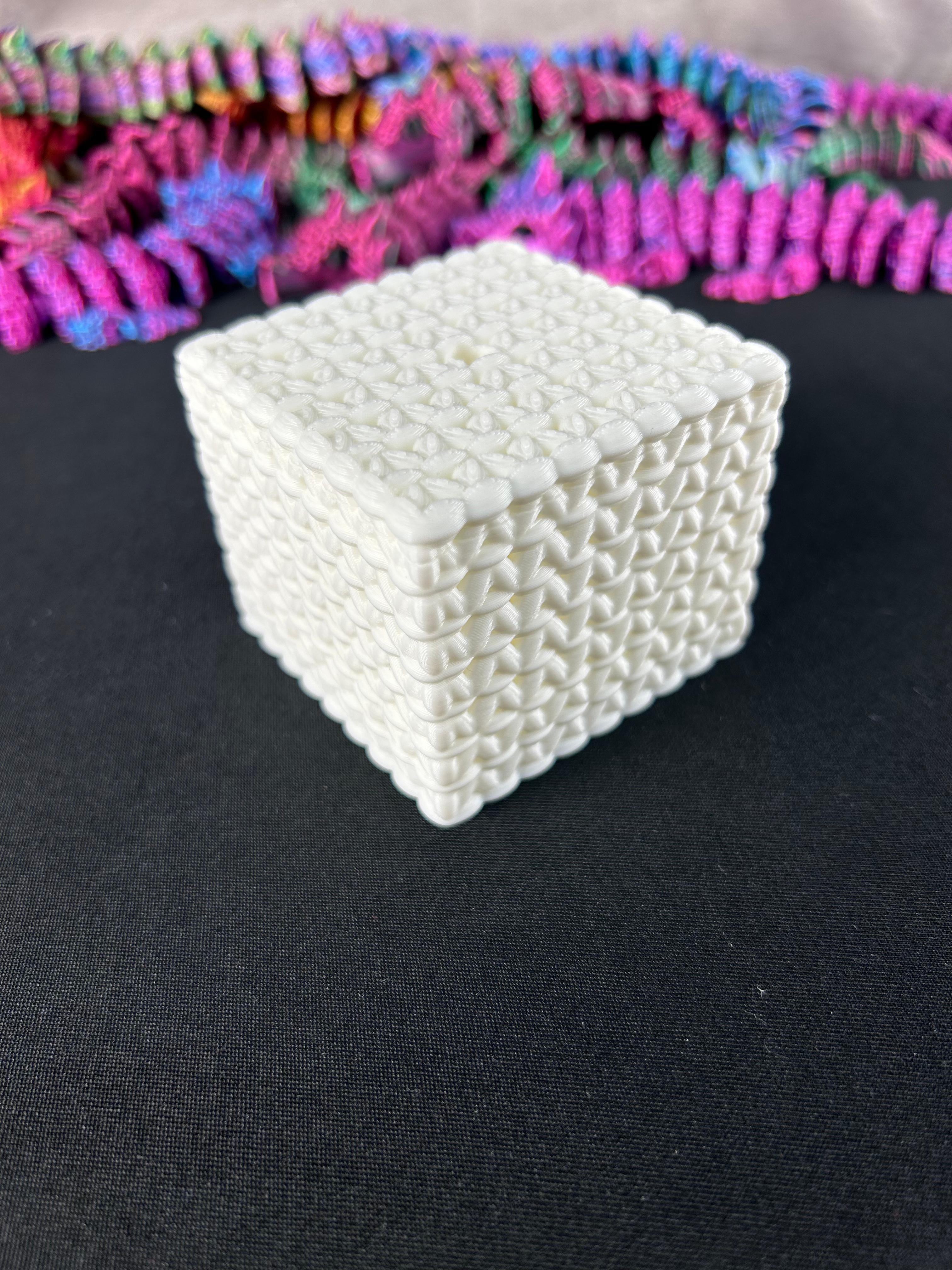 Knit Box Ornament 3d model