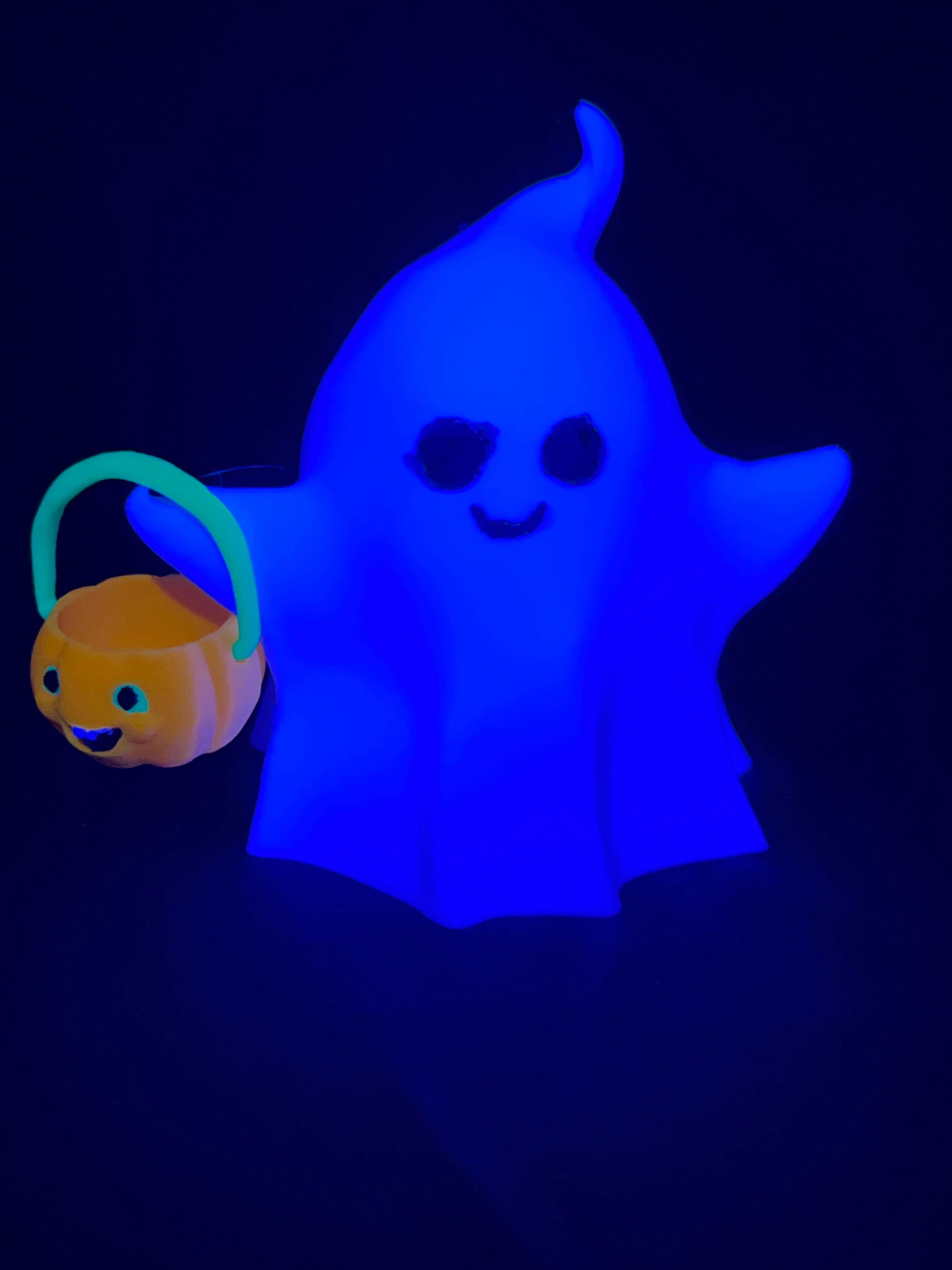 Halloween Ghost Holding a Pumpkin Basket 3d model