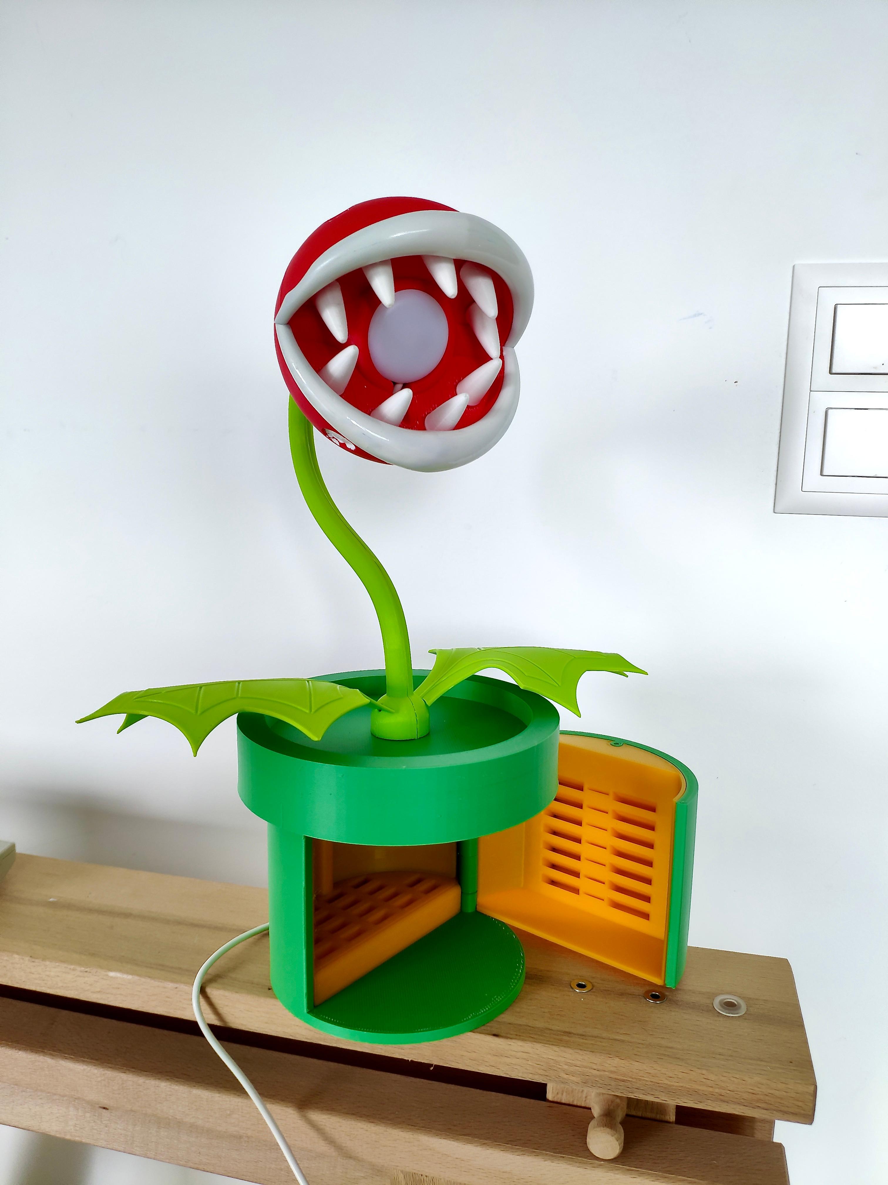 SUPER MARIO Desk Lamp 3d model