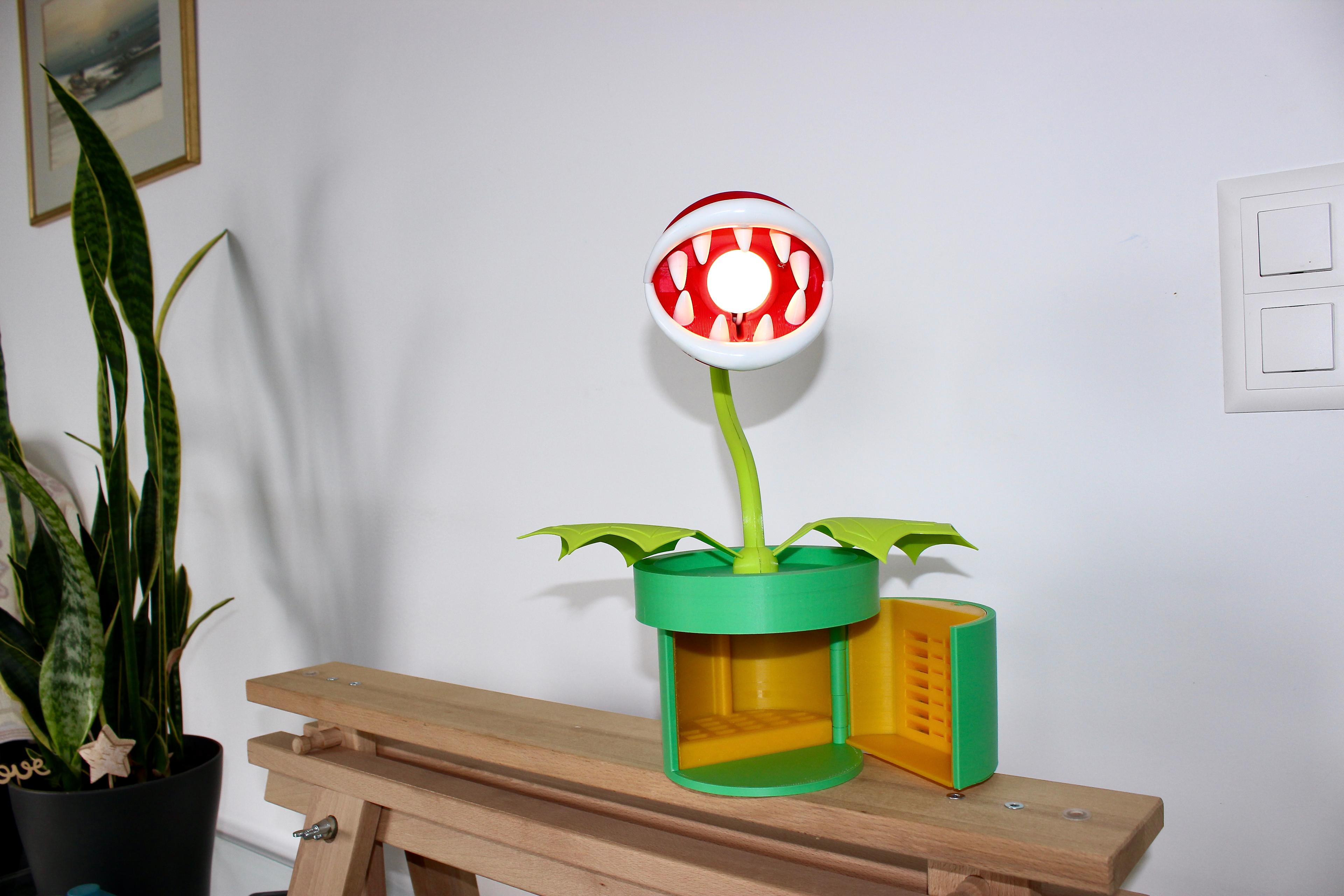 SUPER MARIO Desk Lamp 3d model