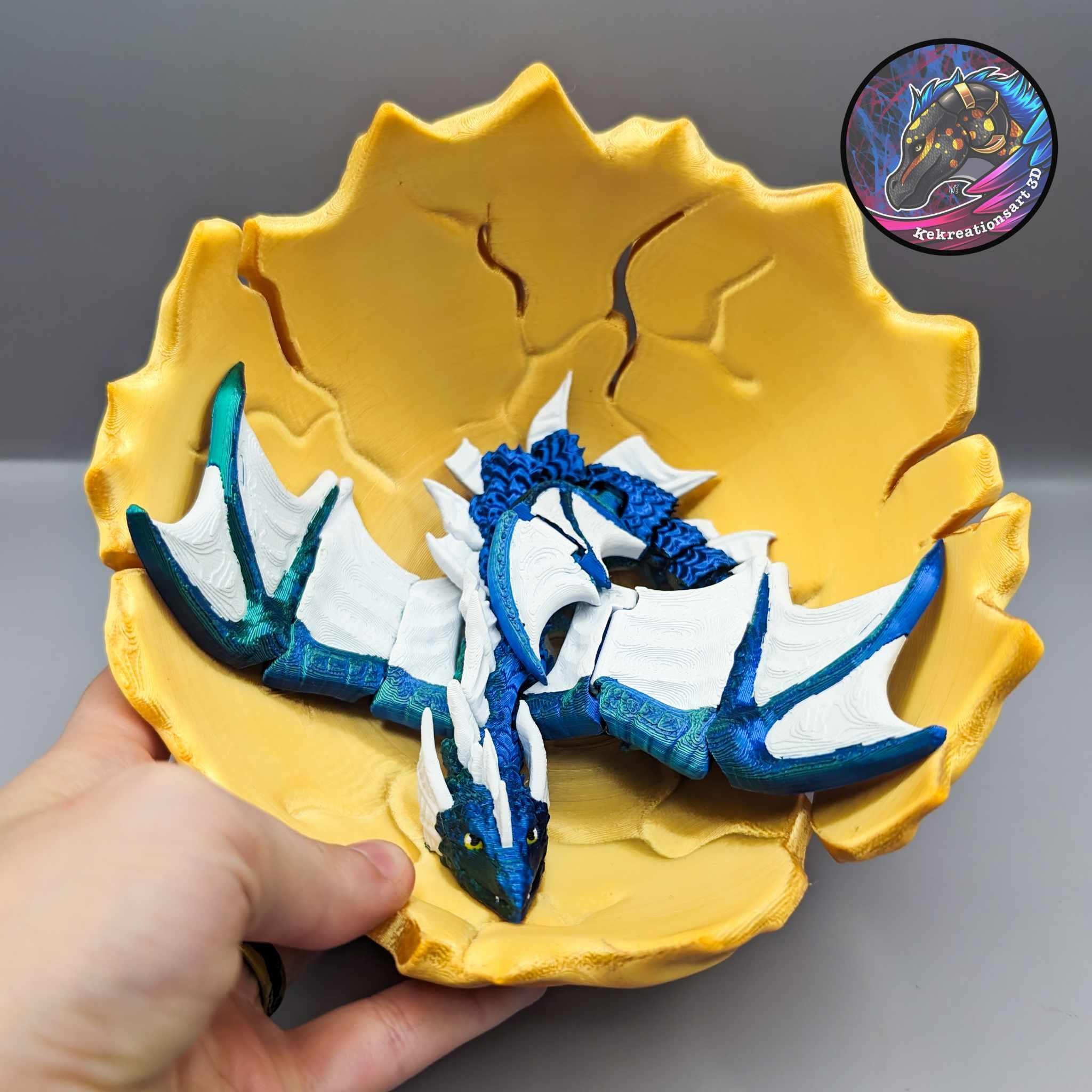 Cracked Dragon Egg Bowl Display 3d model