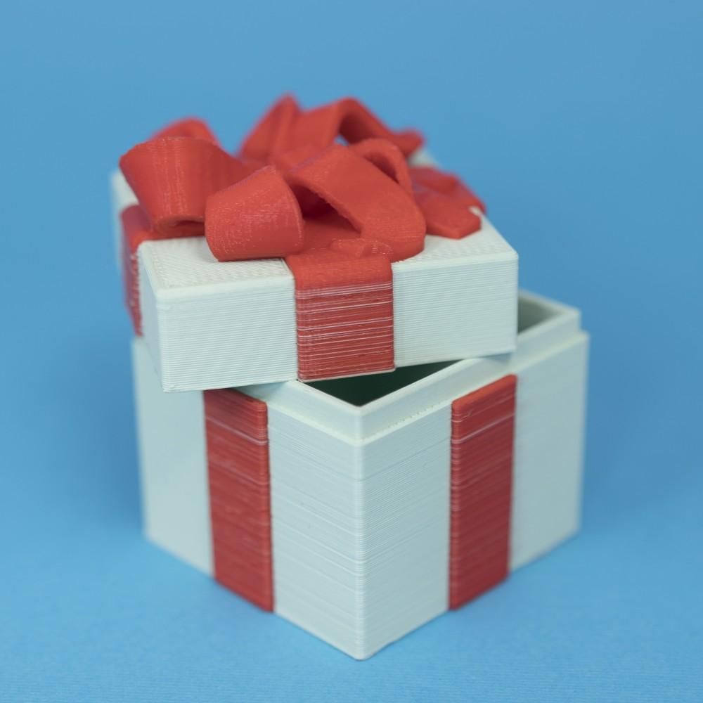 Gift Box Container (Dual Color Version) 3d model