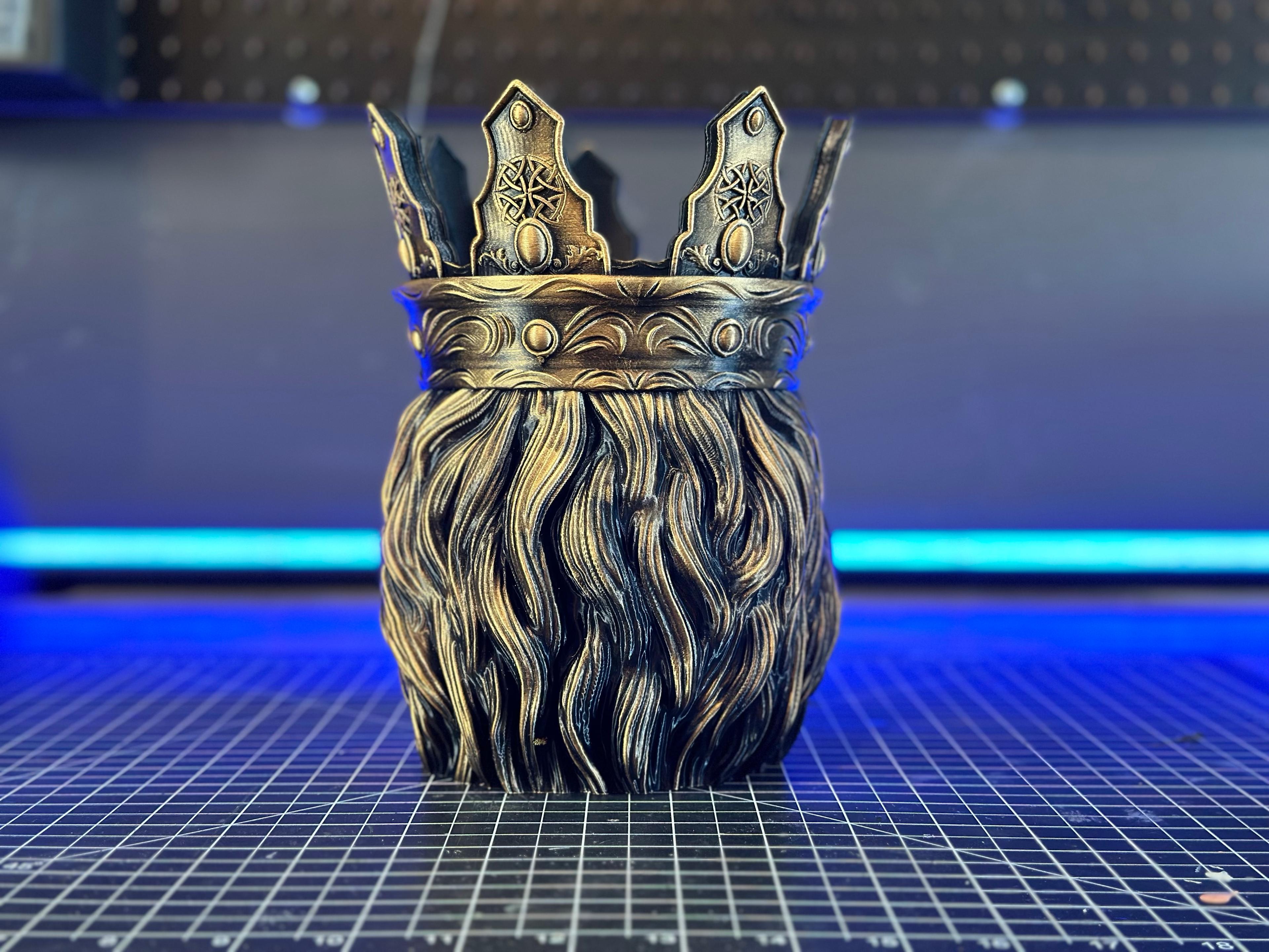 Majestic Lion Planter/Bowl (Support Free) 3d model