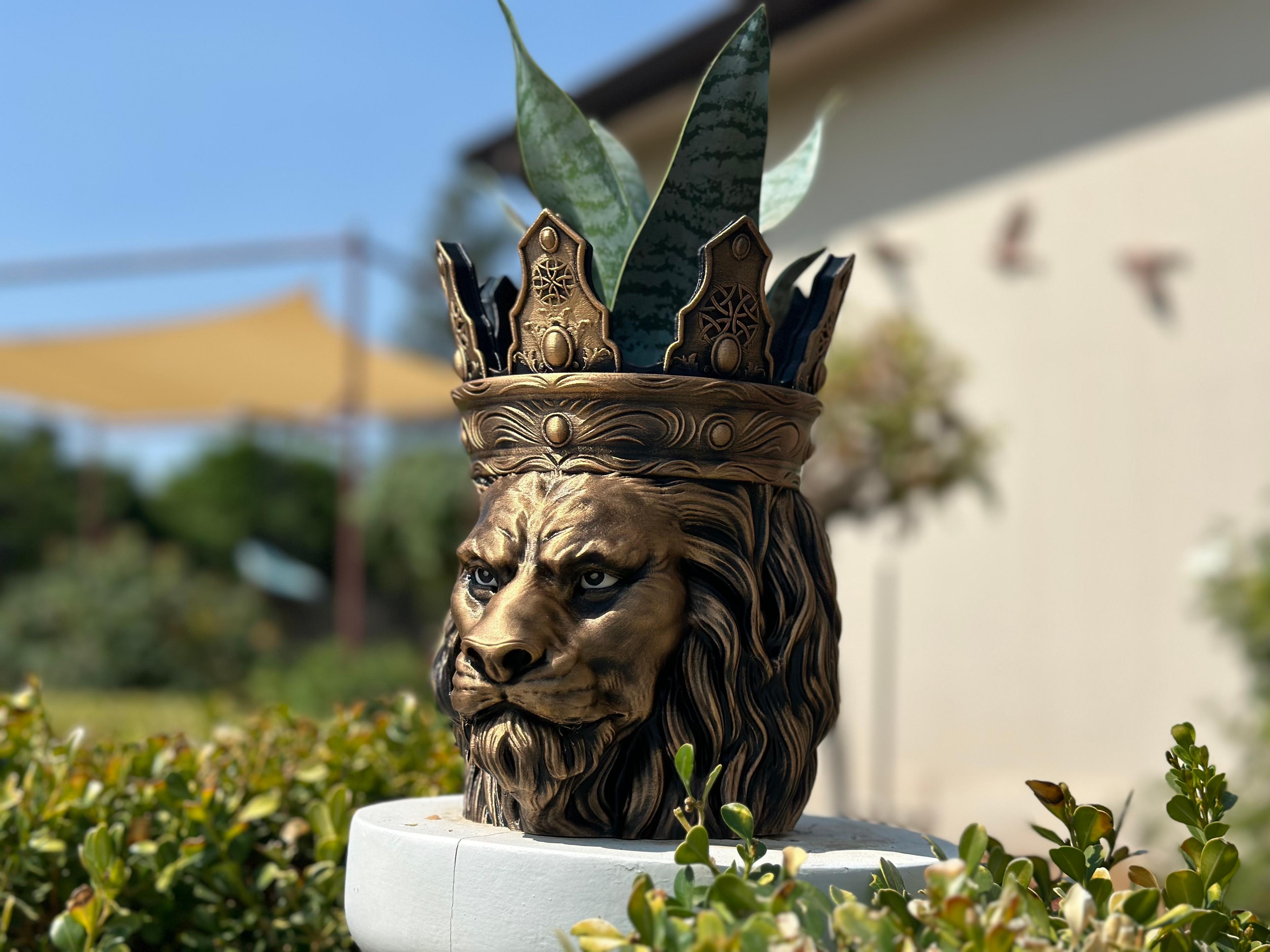 Majestic Lion Planter/Bowl (Support Free) 3d model