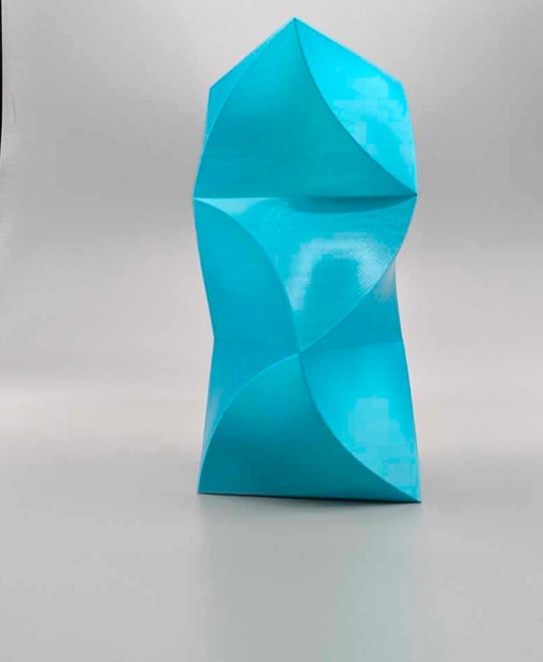 Wavey Wednesday Vase 05 3d model