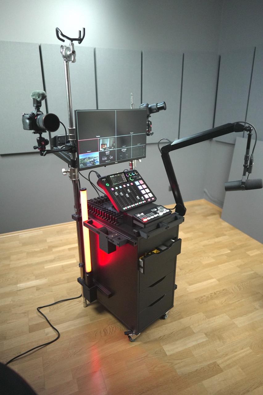 Audio / Video Filming Cart - Hand Holder 3d model