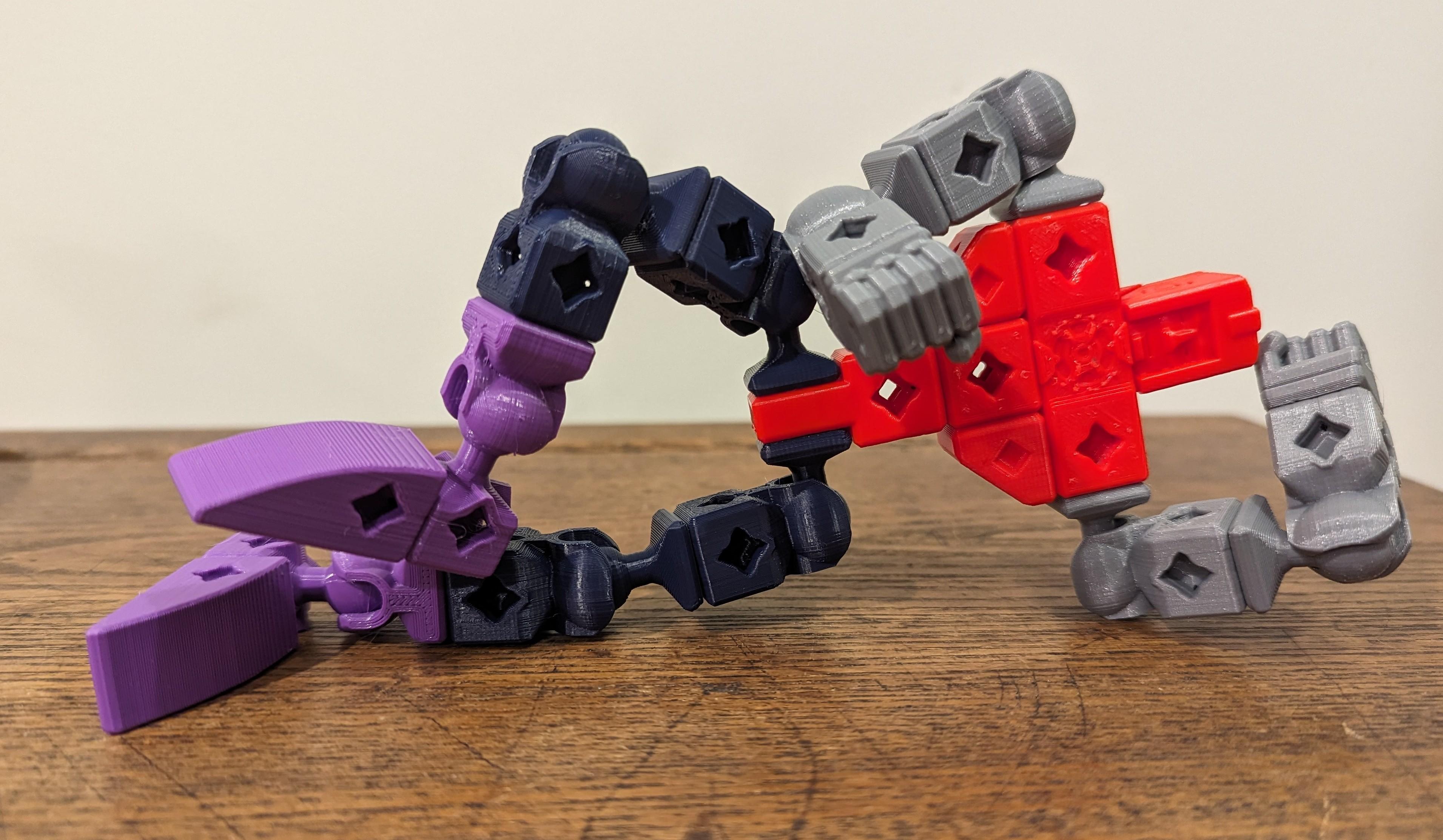 PrintABlok:Battlemecha Frame with basic pilot Articulated KitBash Model - @Polymaker_3D PolyLite Red
#GLRobotics Dark Blue PLA
@PrintedSolid Jessie Overcast Grey Glitter and Purple Eater
@prusament Jet Black - 3d model