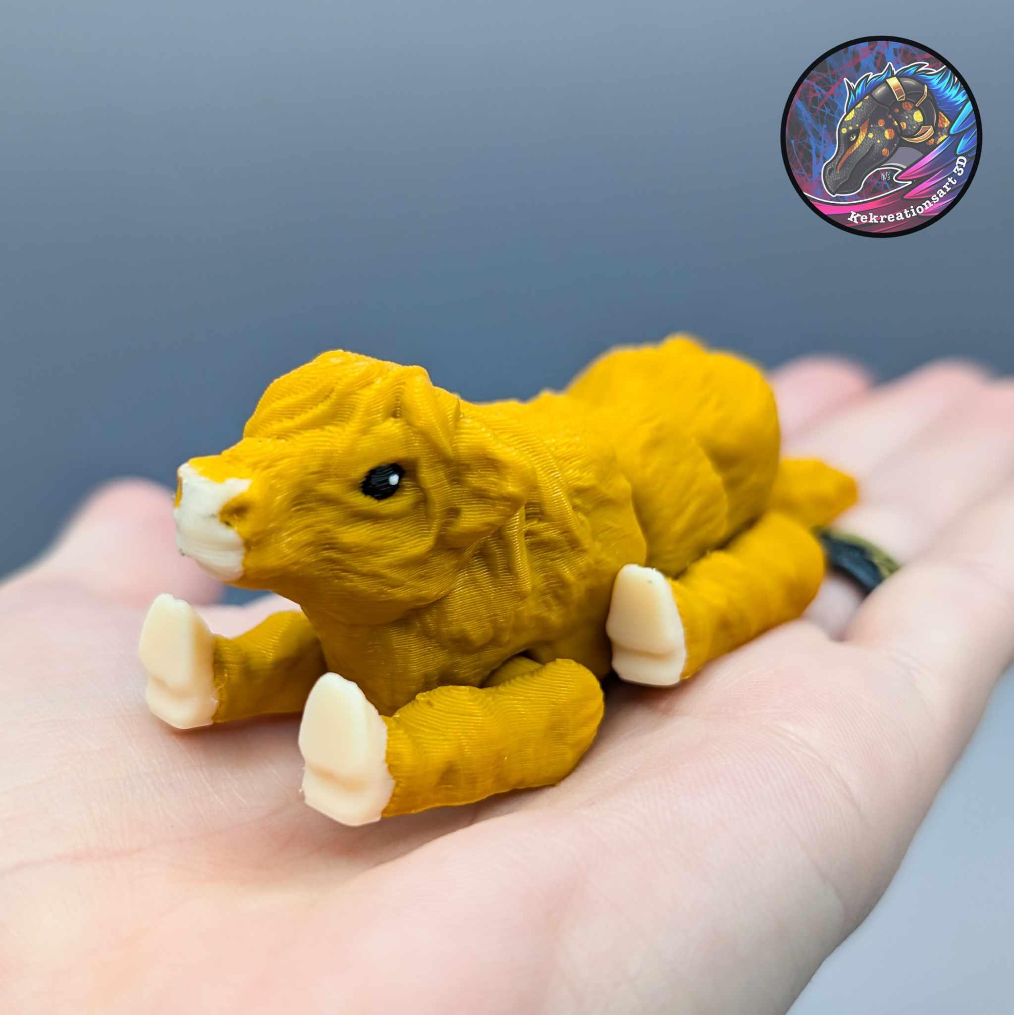 Baby Flexi Highland Cow Keychain 3d model