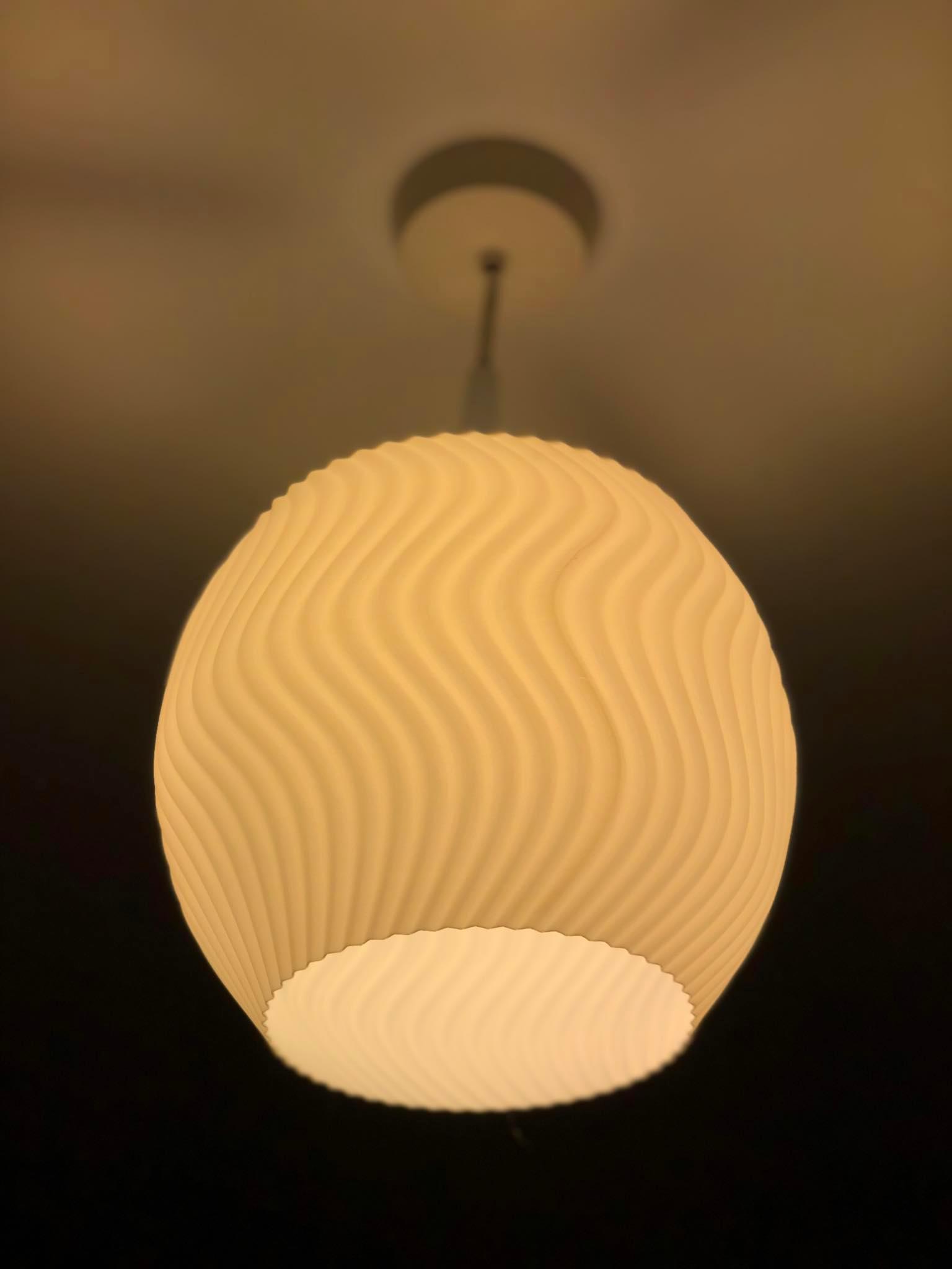 Wavey Lamp Shade Design 3d model