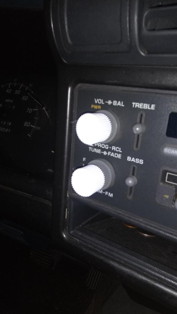 1994 Chevrolet S-10 Radio Dial Knobs 3d model