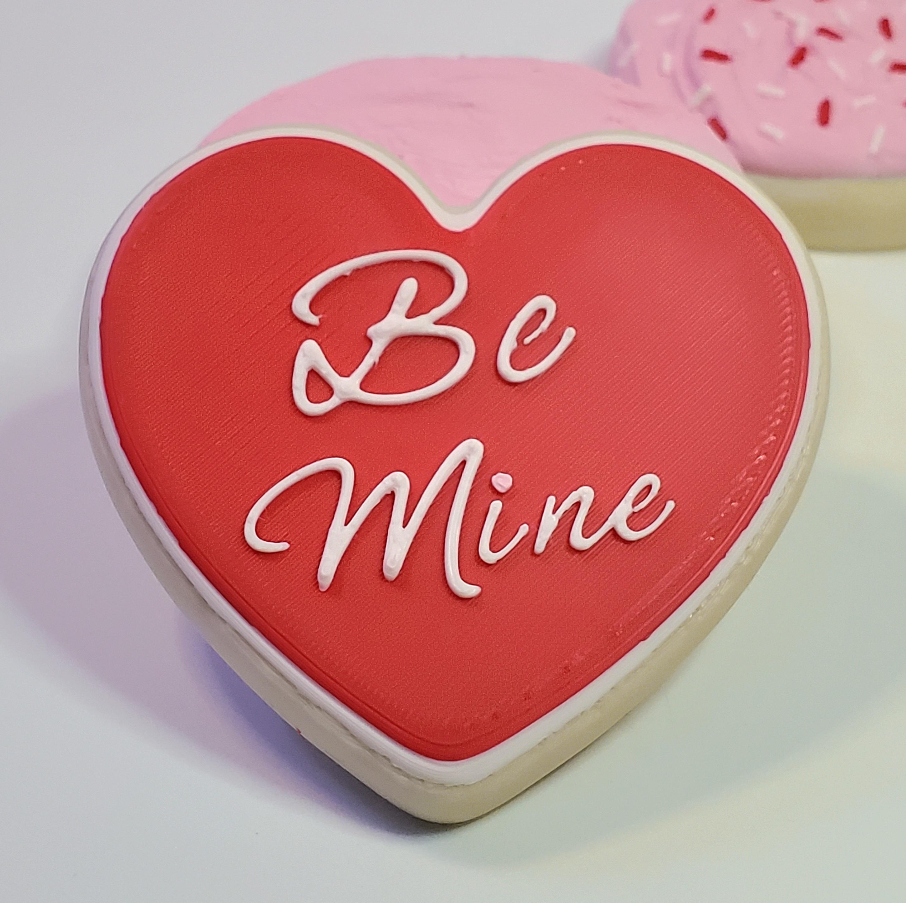 'Be Mine' Heart-Shaped Shortbread Cookie with Royal Icing for Valentine's Day :: Delicious Desserts! 3d model