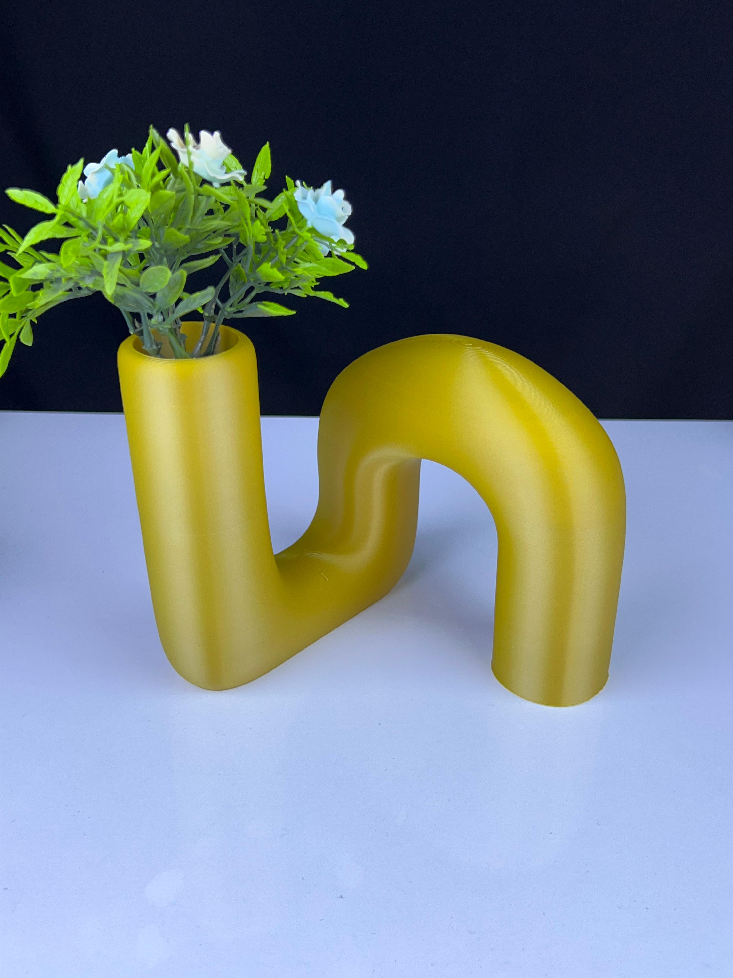 Un vase 3d model