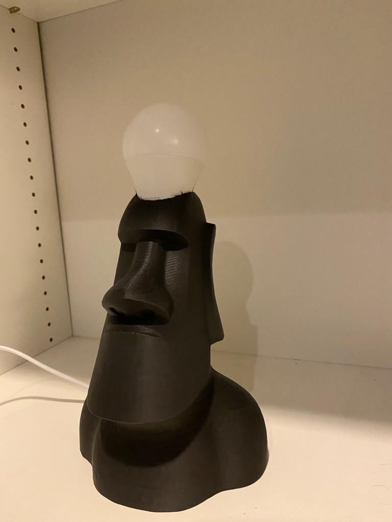 Moai Head - Bright Idea Lamp.  (very simple) 3d model