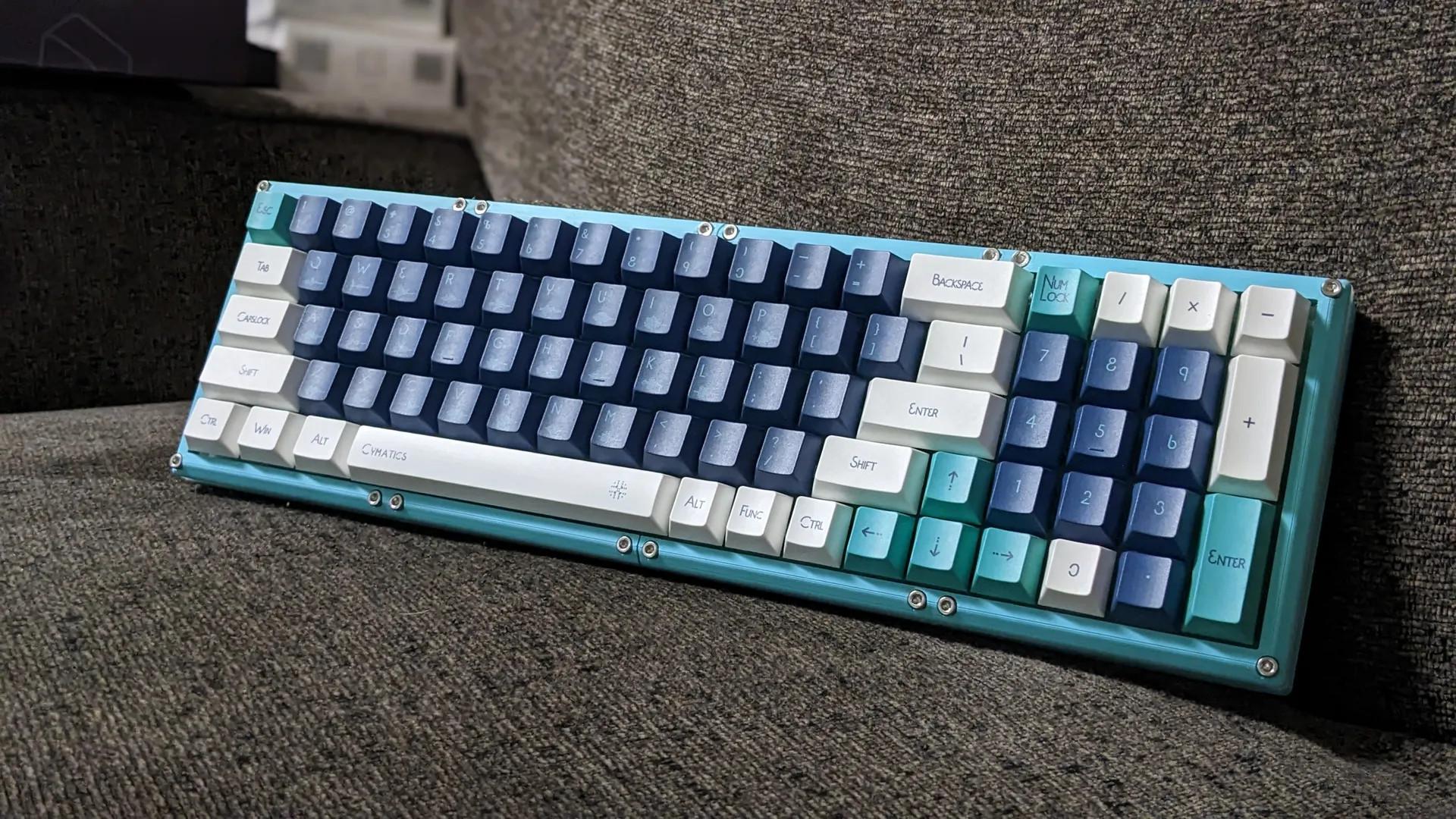 MECHANICAL KEYBOARD - 65% PLUS NUMPAD 3d model