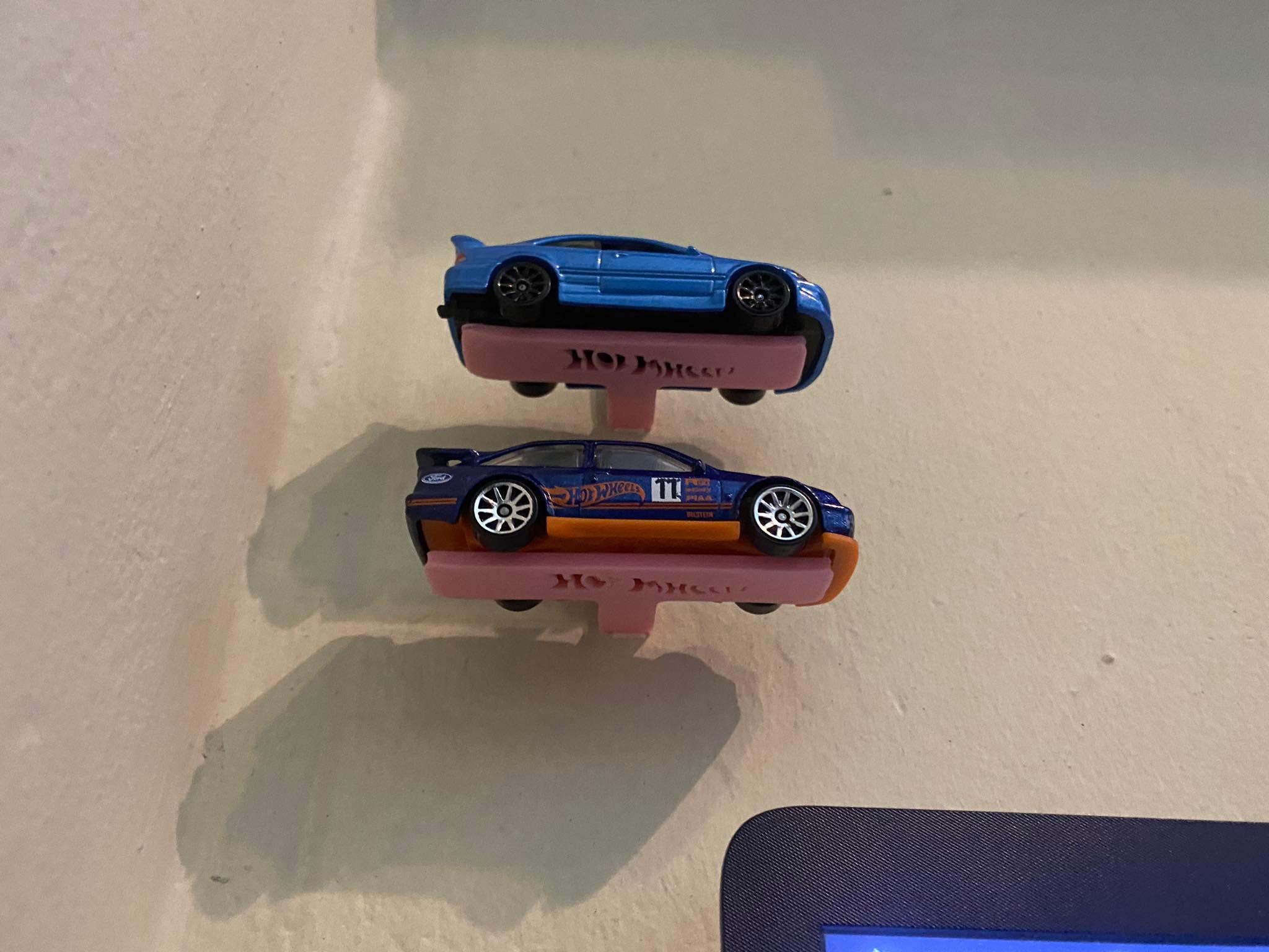 Hot Wheels Hangers 3d model