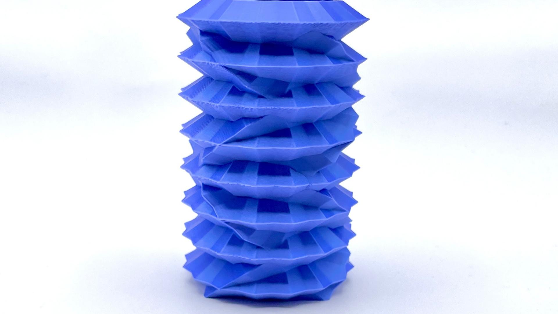 Multi Diamond Vase - Polymaker Silk PEZriwinkle! - 3d model