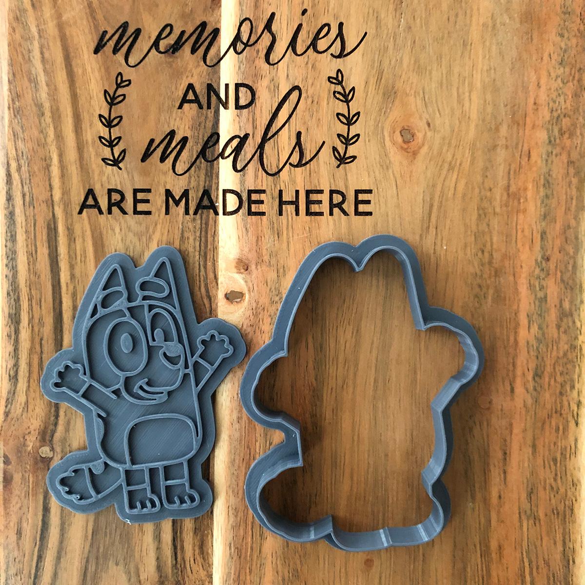 Bluey - Bingo Cookie Cutters and Stamps 3d model