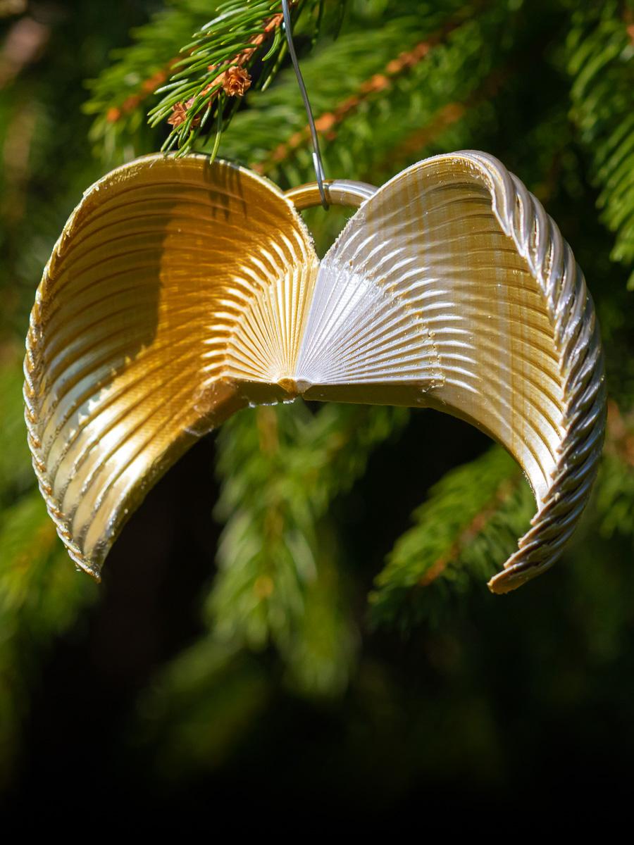 Angel's Wings Christmas Ornament  3d model