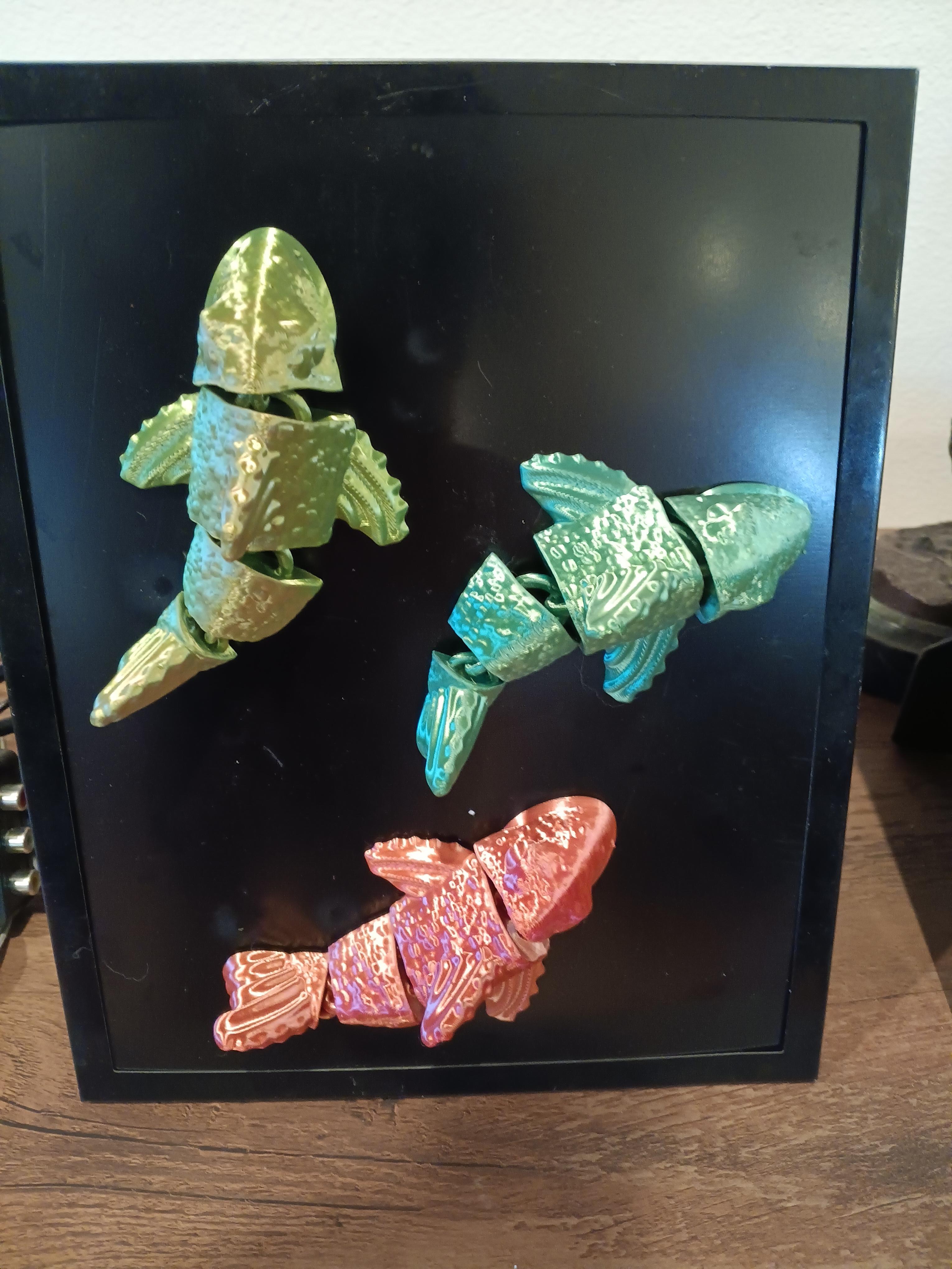 Flexi Koi fish magnet - print in place - flexi fidget toy - refrigerator magnet 3d model