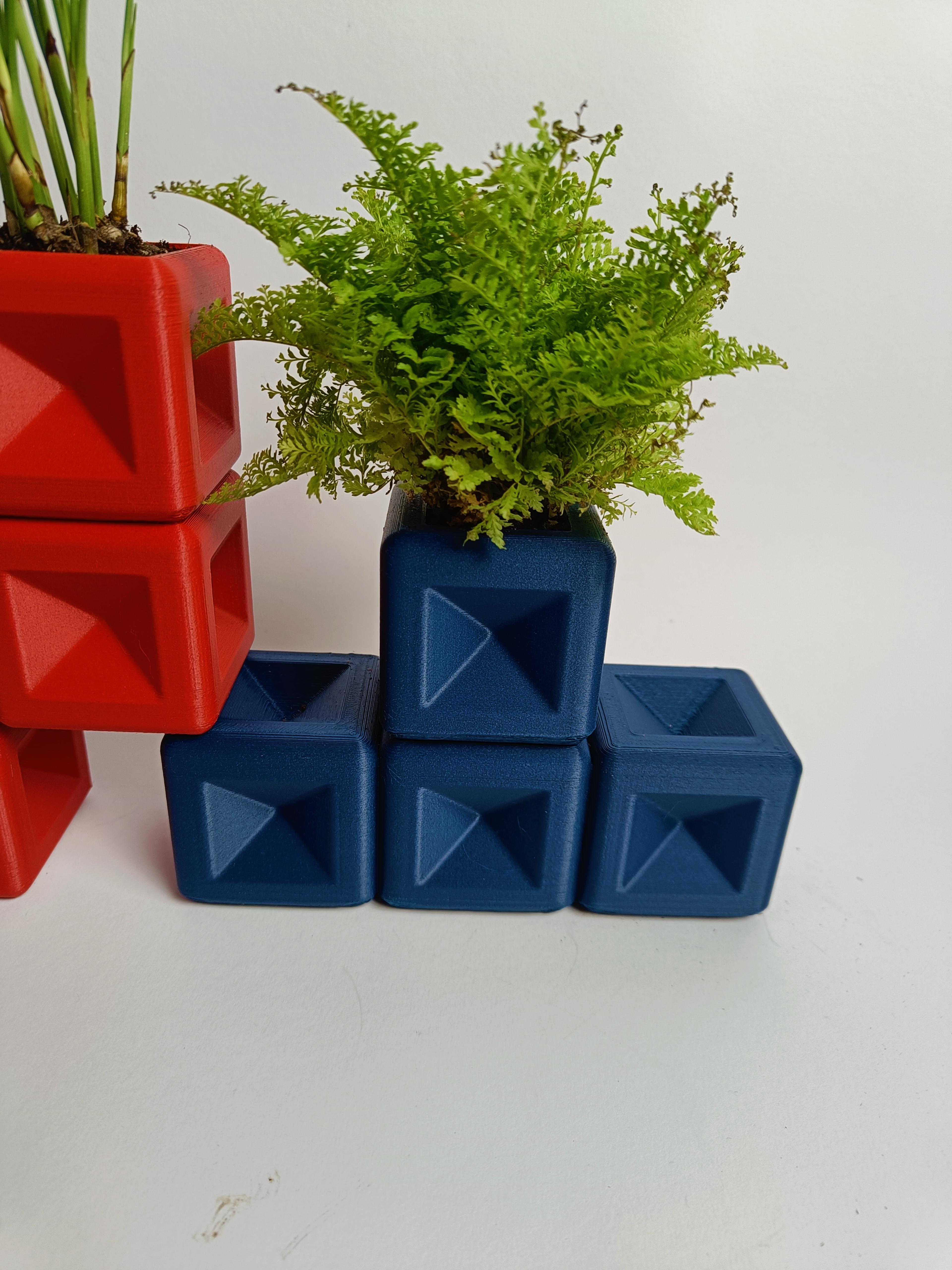 Tetris W Planter 3d model