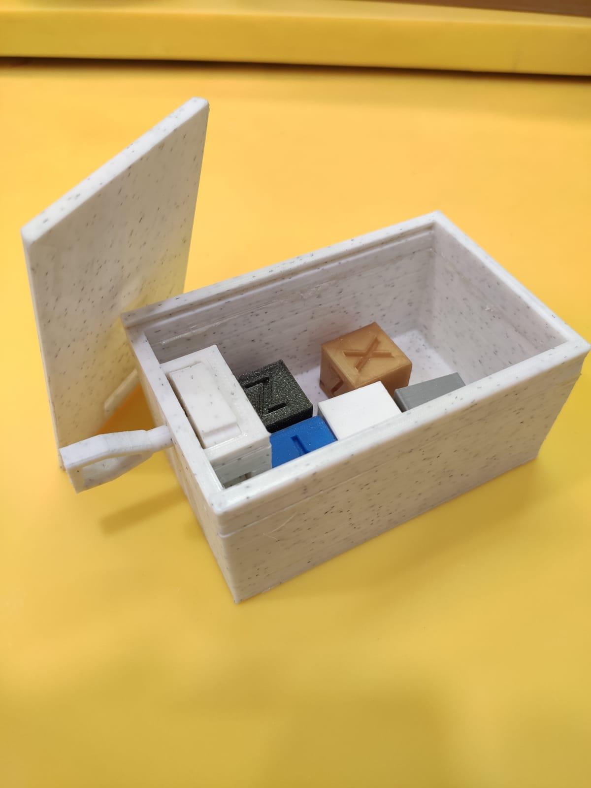 Sliding Dovetail Lock Box with Key 3d model