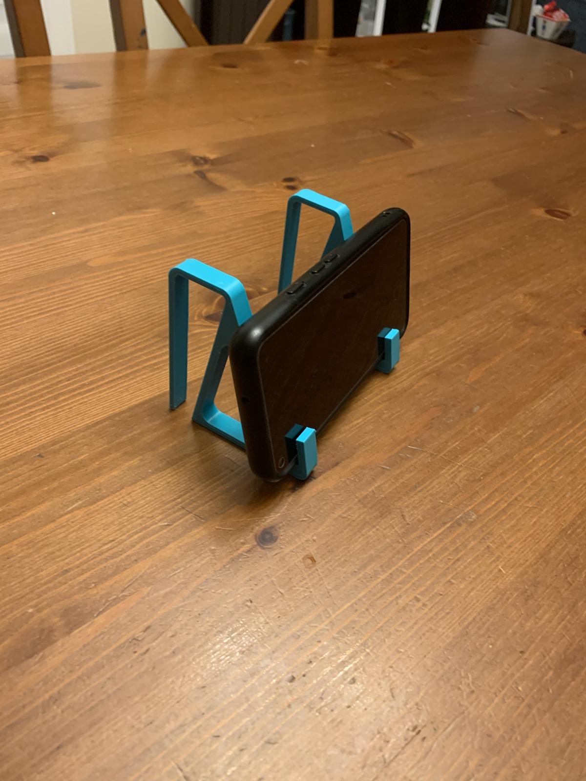 Airplane Phone Holder 3d model