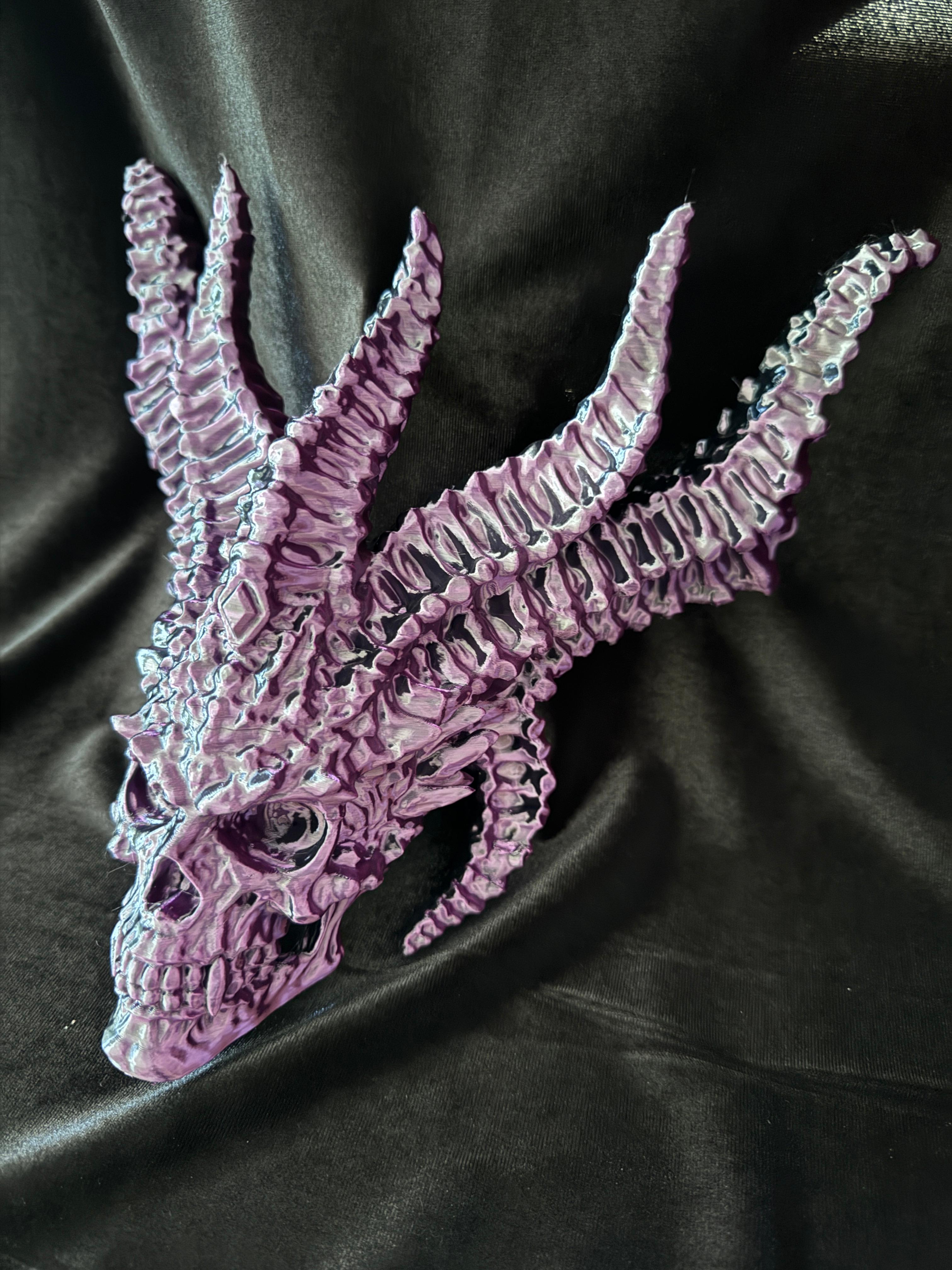 Lilith's Skull  - This is a beautifully-detailed model, printed in Eryone Silk Dual Color Purple/Black PLA at 0.2mm layer height on the Creality K1-Max. It may have been intended for resin, but it prints wonderfully in FDM with strong tree supports. - 3d model