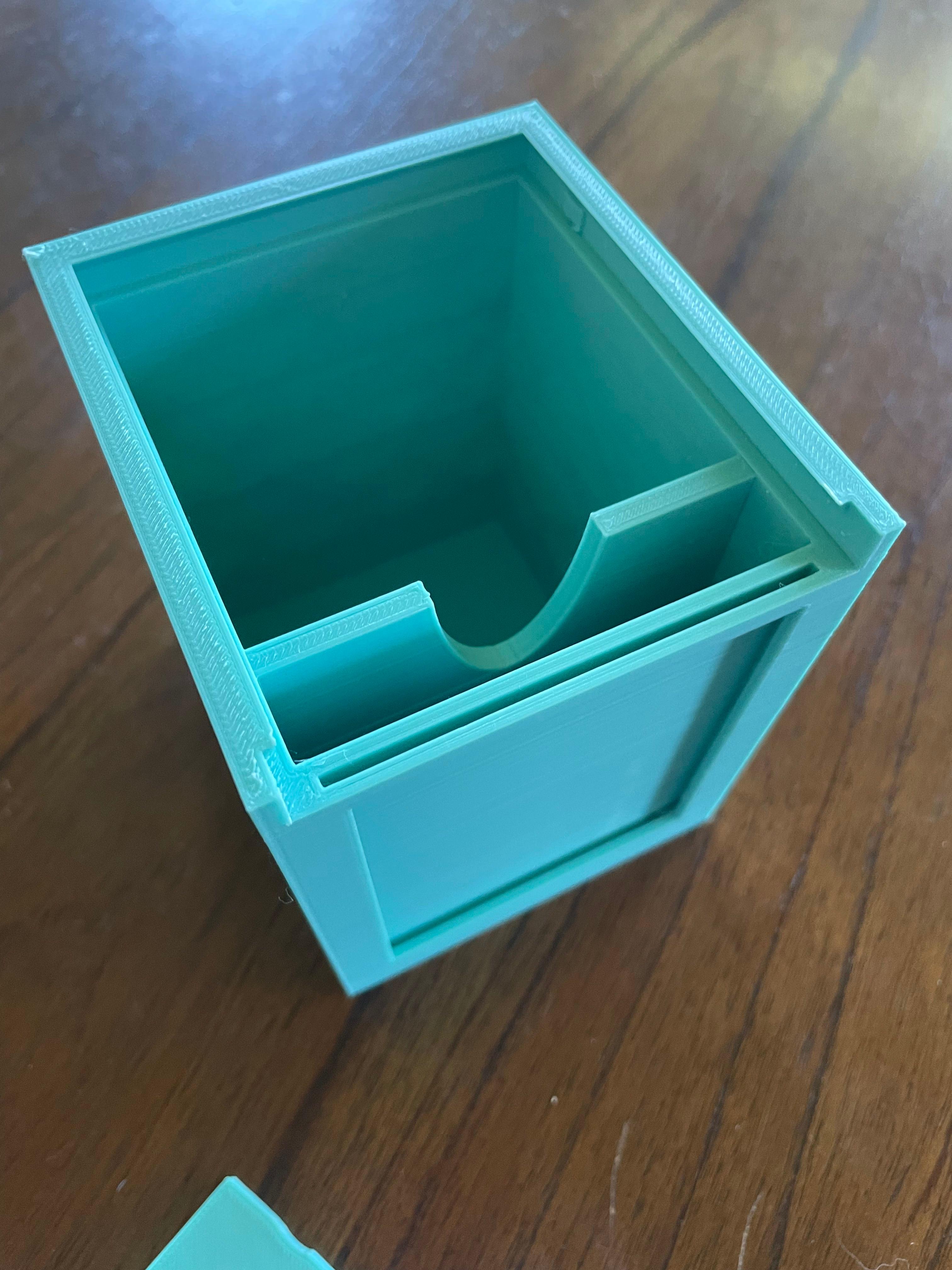 EDH Display Deck Box 3d model