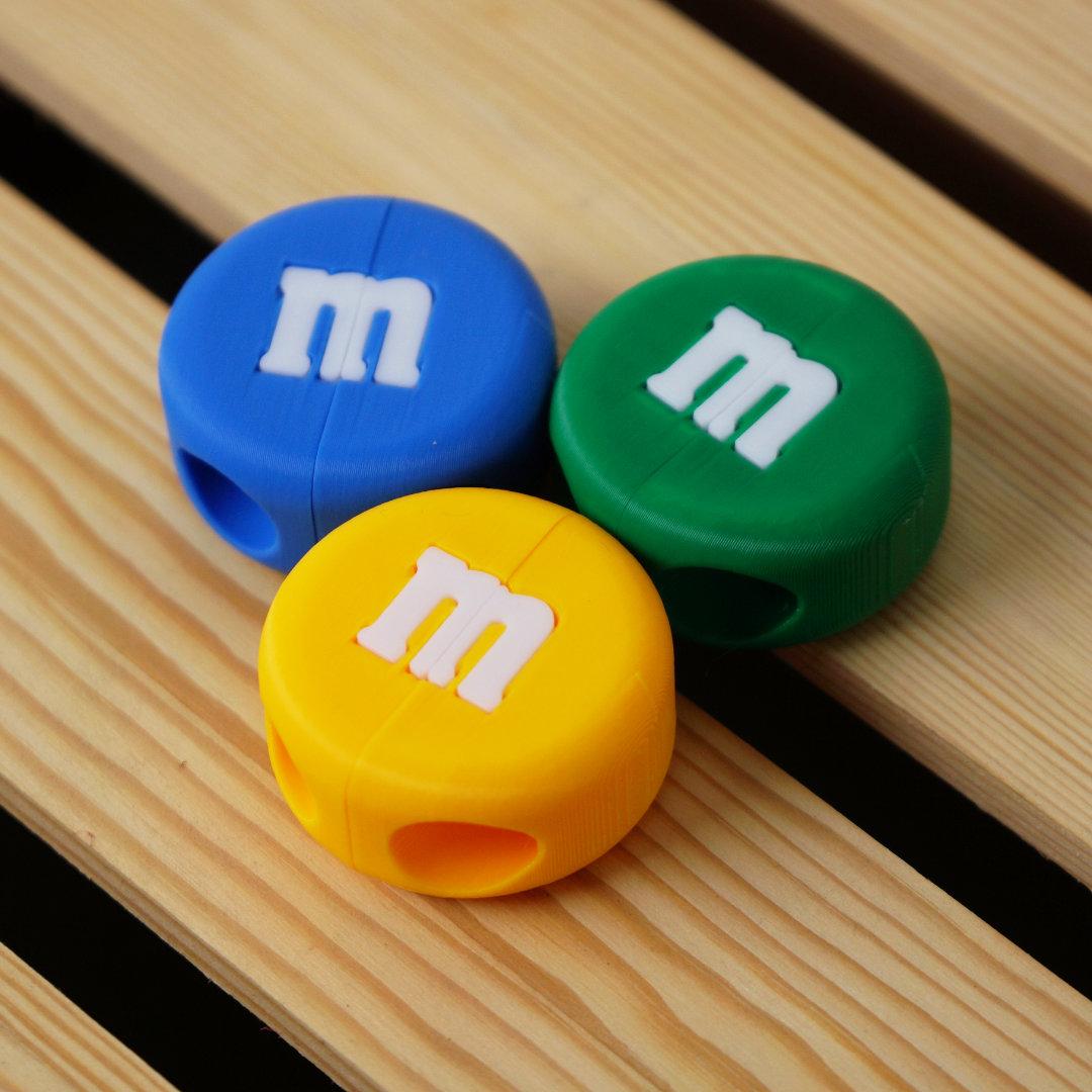 Zipper Pull - M&M 3d model