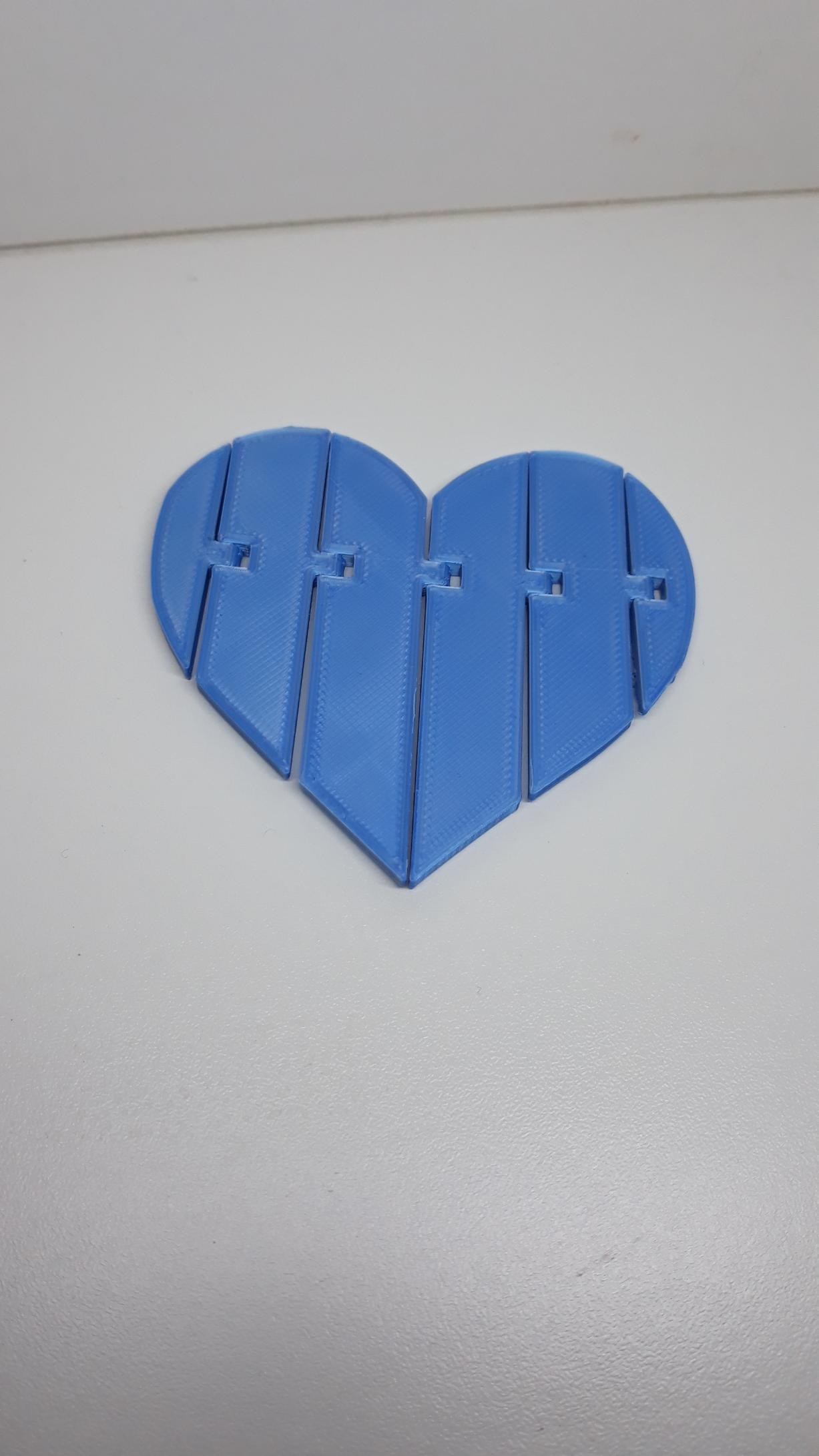 Print in place Flexi heart 3d model