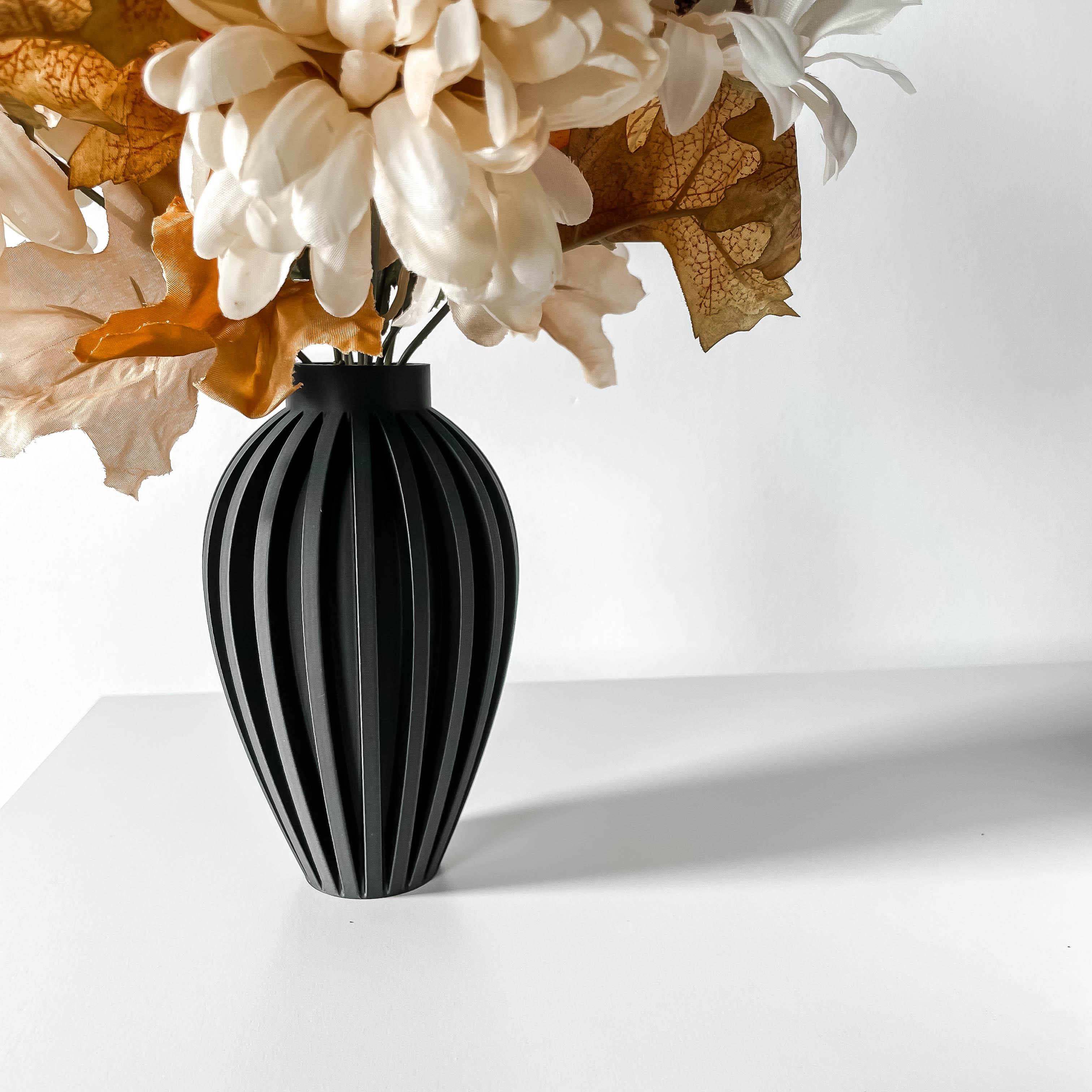 The Busen Vase, Modern and Unique Home Decor for Dried and Preserved Flower Arrangement  | STL File 3d model