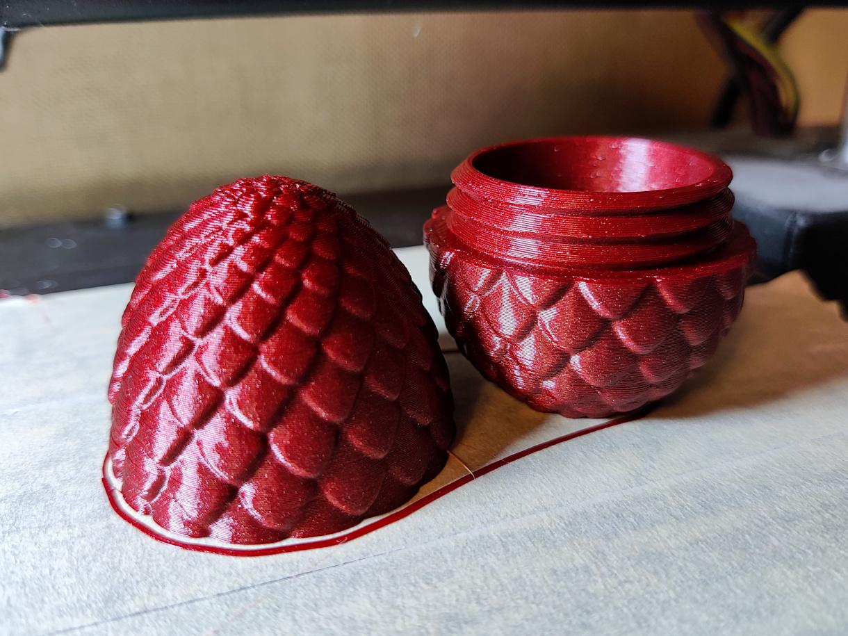 Threaded Dragon Egg, Great for Easter and Gifts 3d model