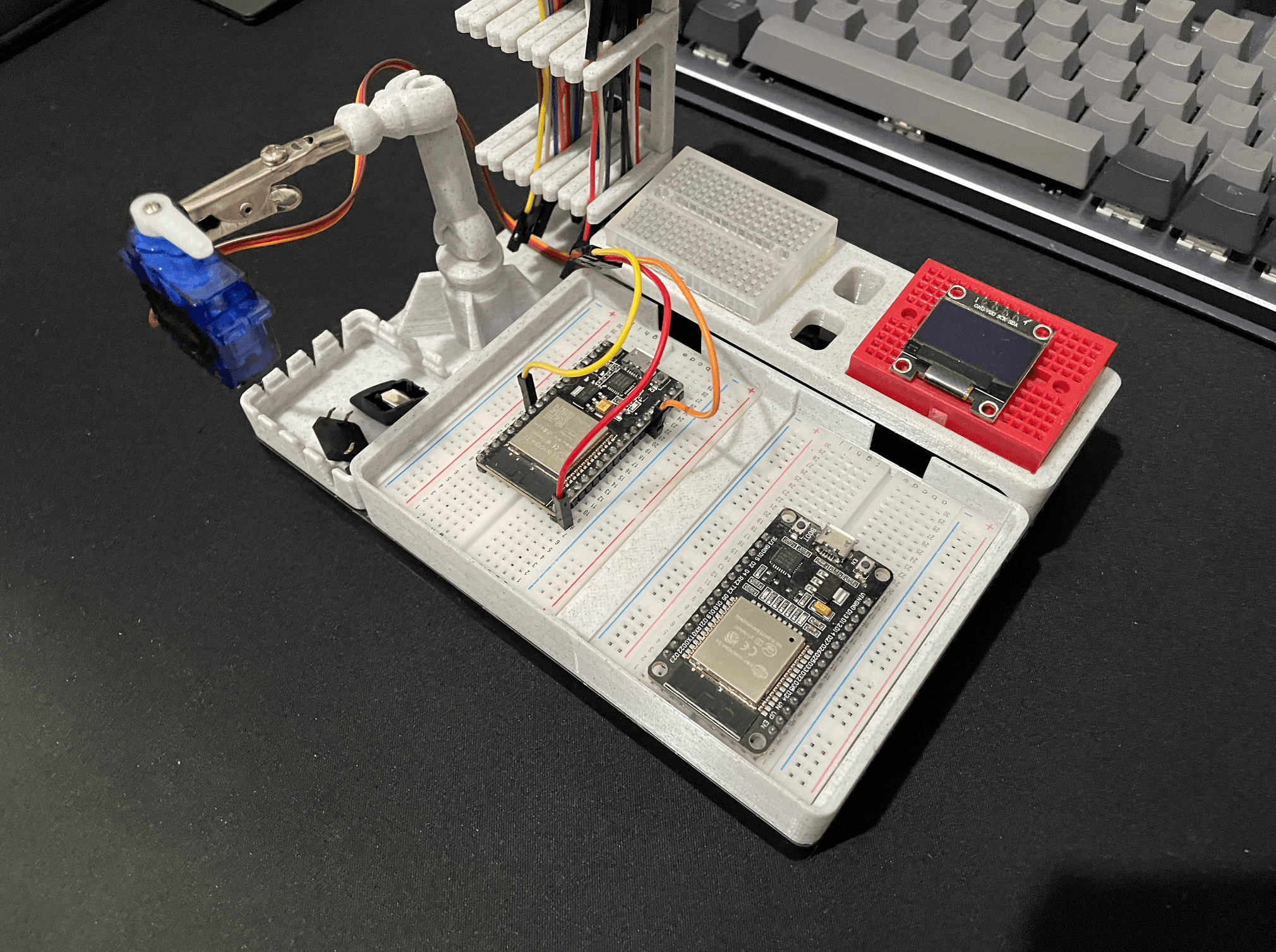 Gridfinity breadboards stand 3d model