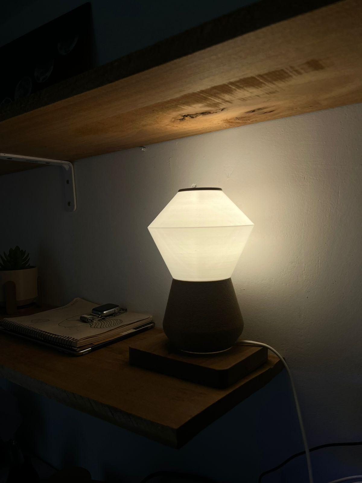 Minimal Lamp 3d model