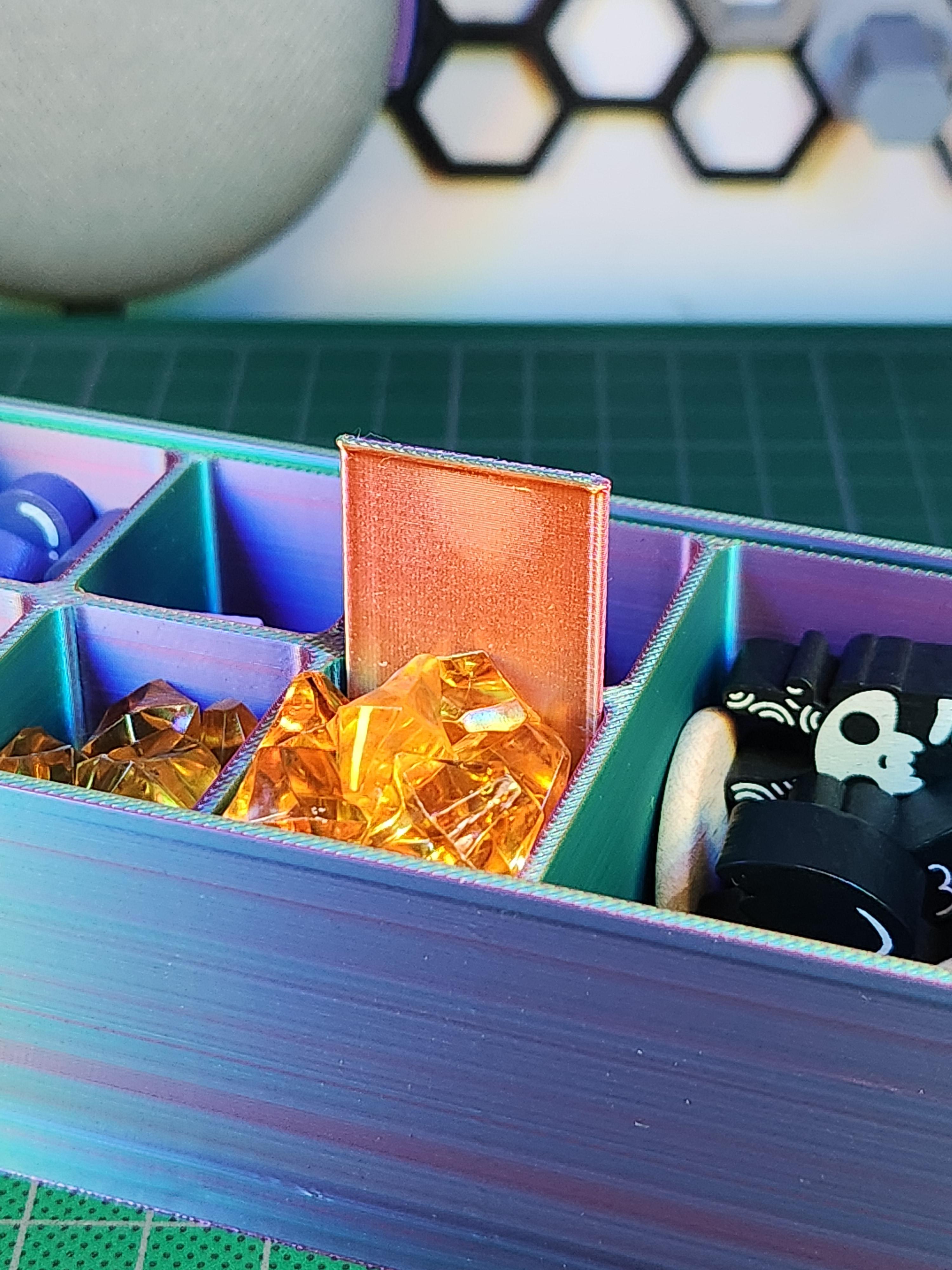 Boardgame Resource Organizer with Lid - Hitodama 3d model