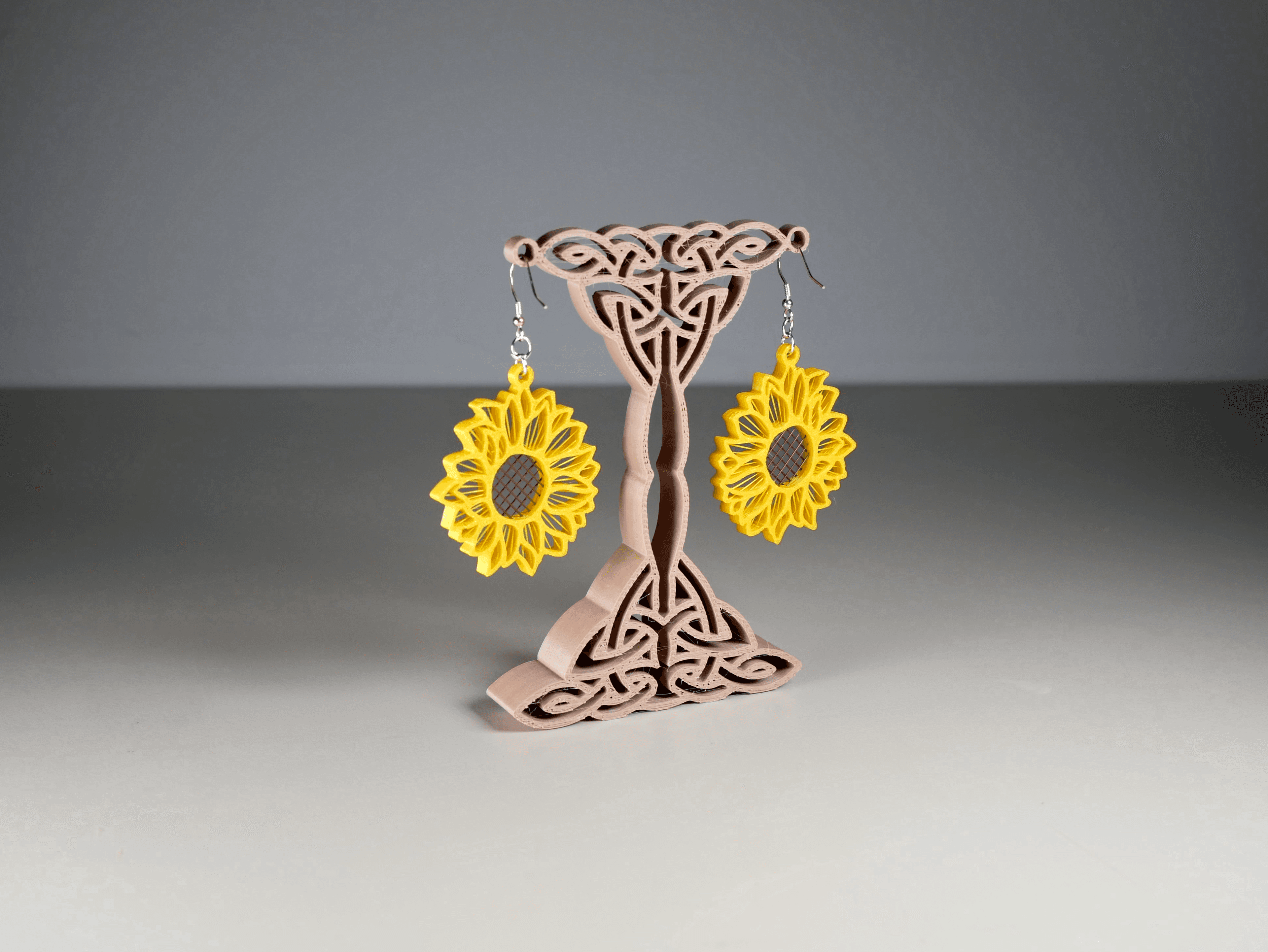 String Sunflower Earrings 3d model