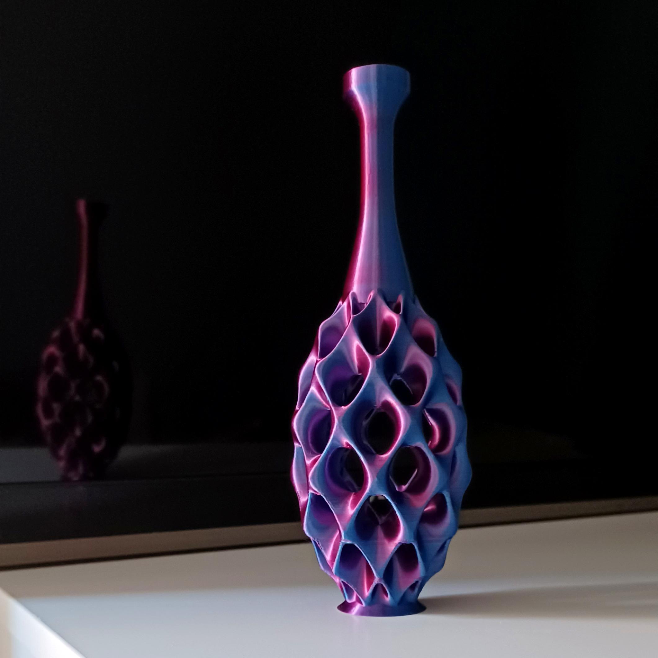 Gaudi Vase 3d model