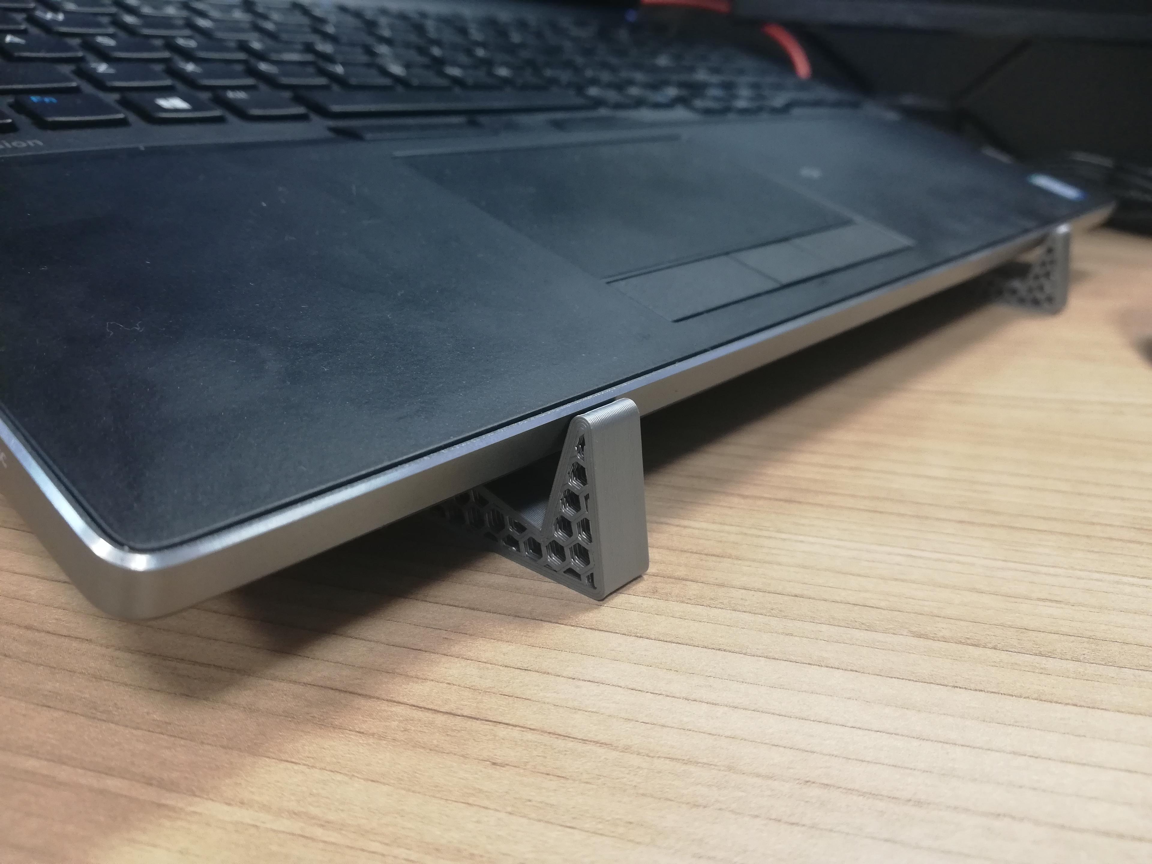 Laptop Stand 3d model