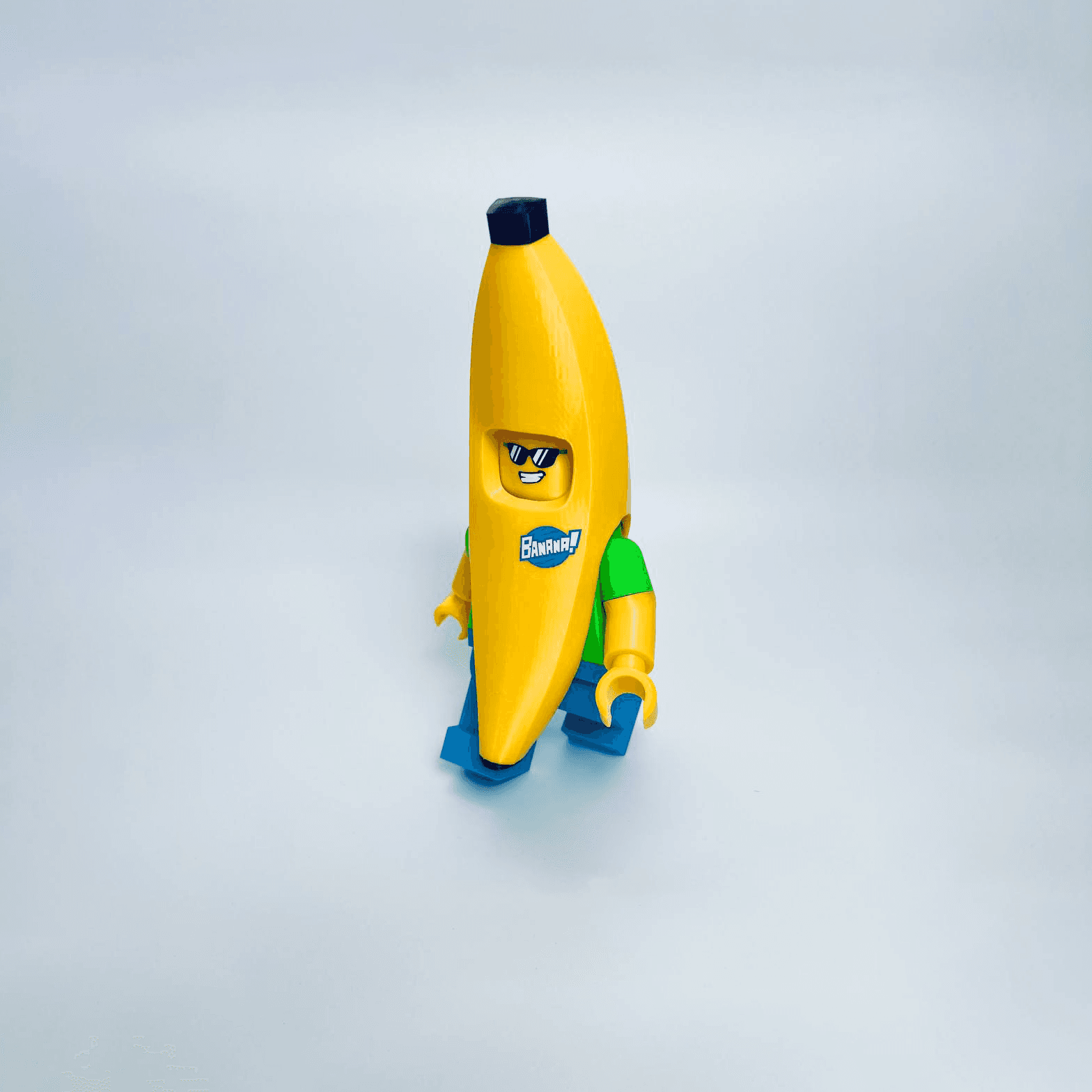 BANANA GUY Costume for Generic Figure (6:1 LEGO) 3d model