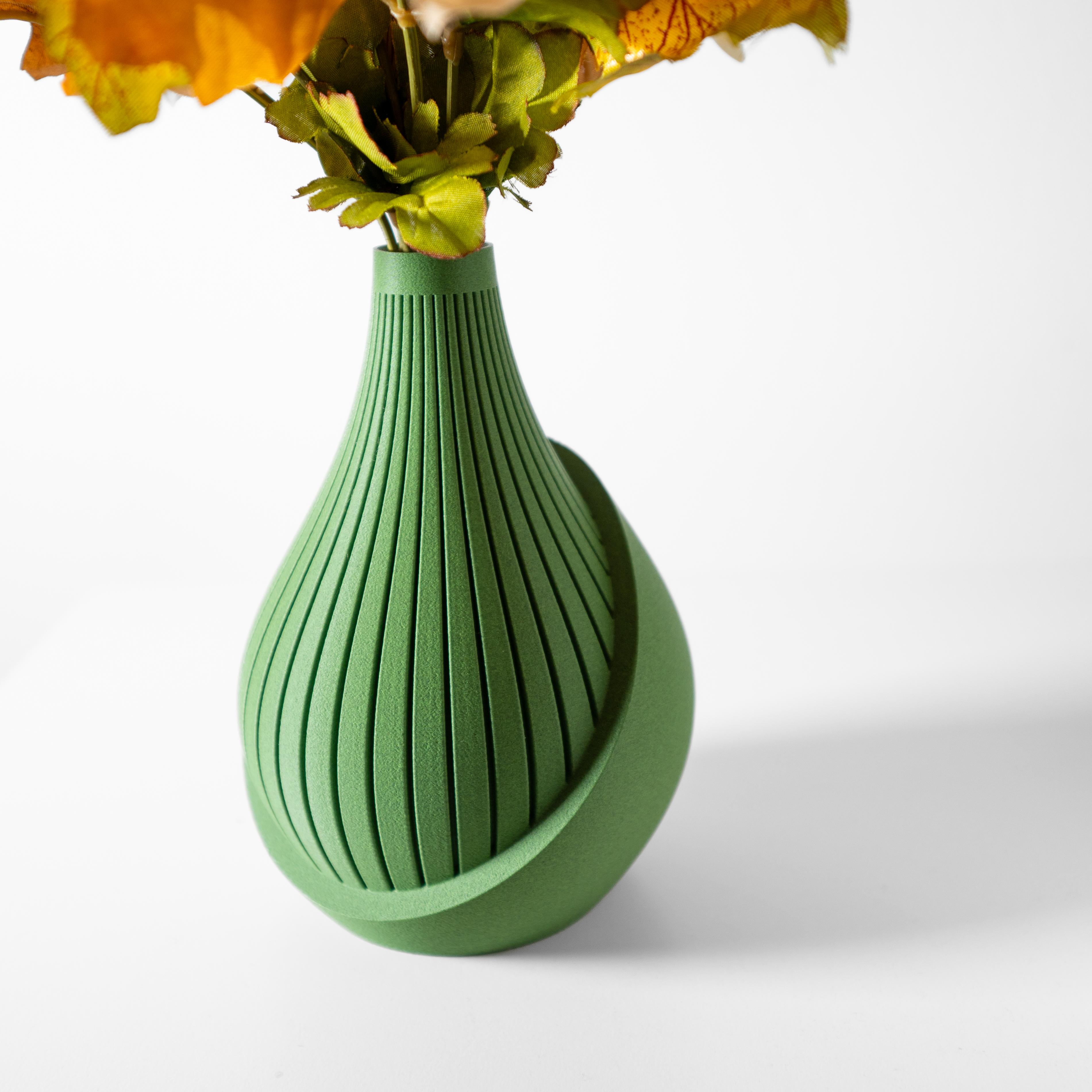 The Yovi Vase, Modern and Unique Home Decor for Dried and Preserved Flower Arrangement  | STL File 3d model