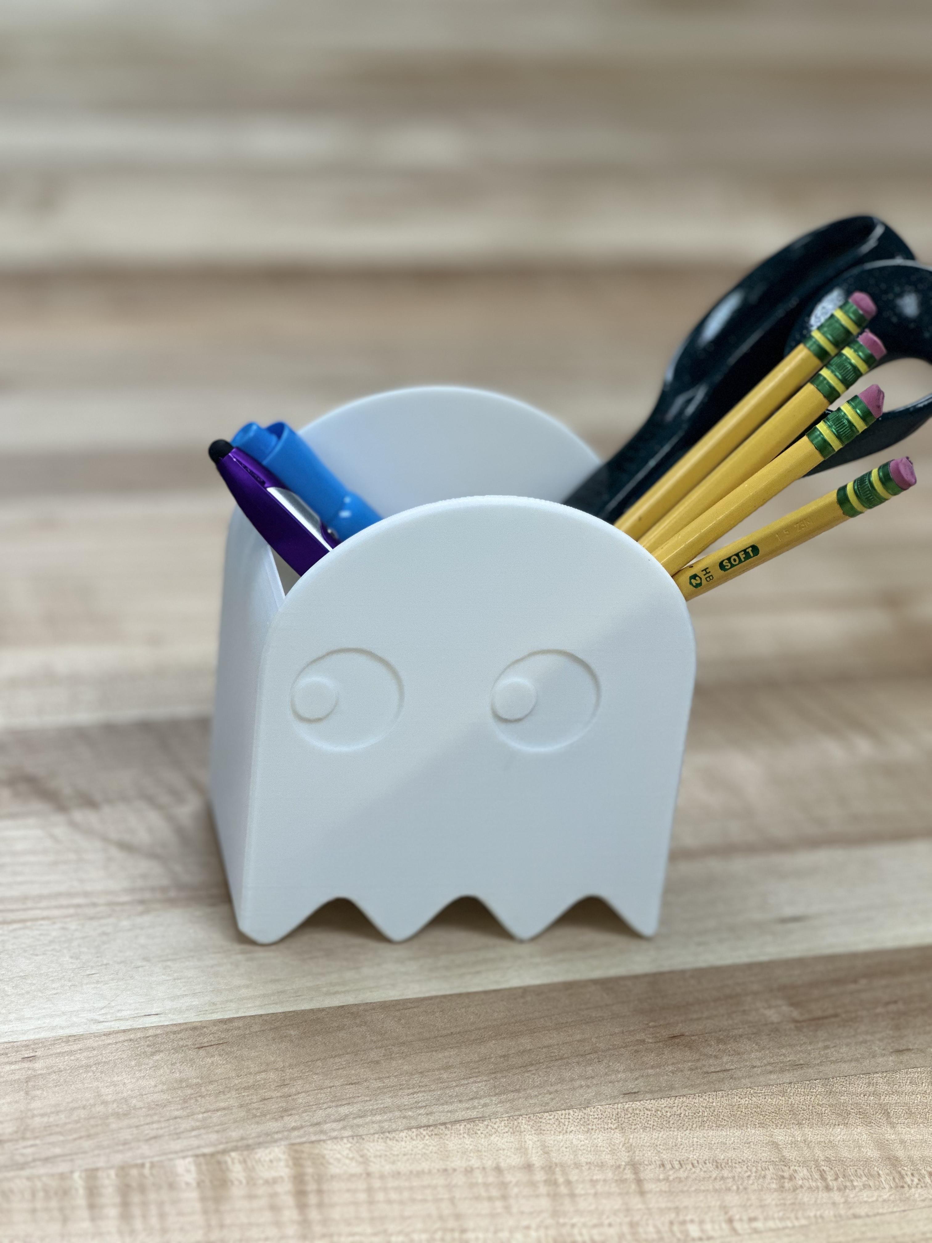 Pac-Man Ghost Pencil Holder 3d model