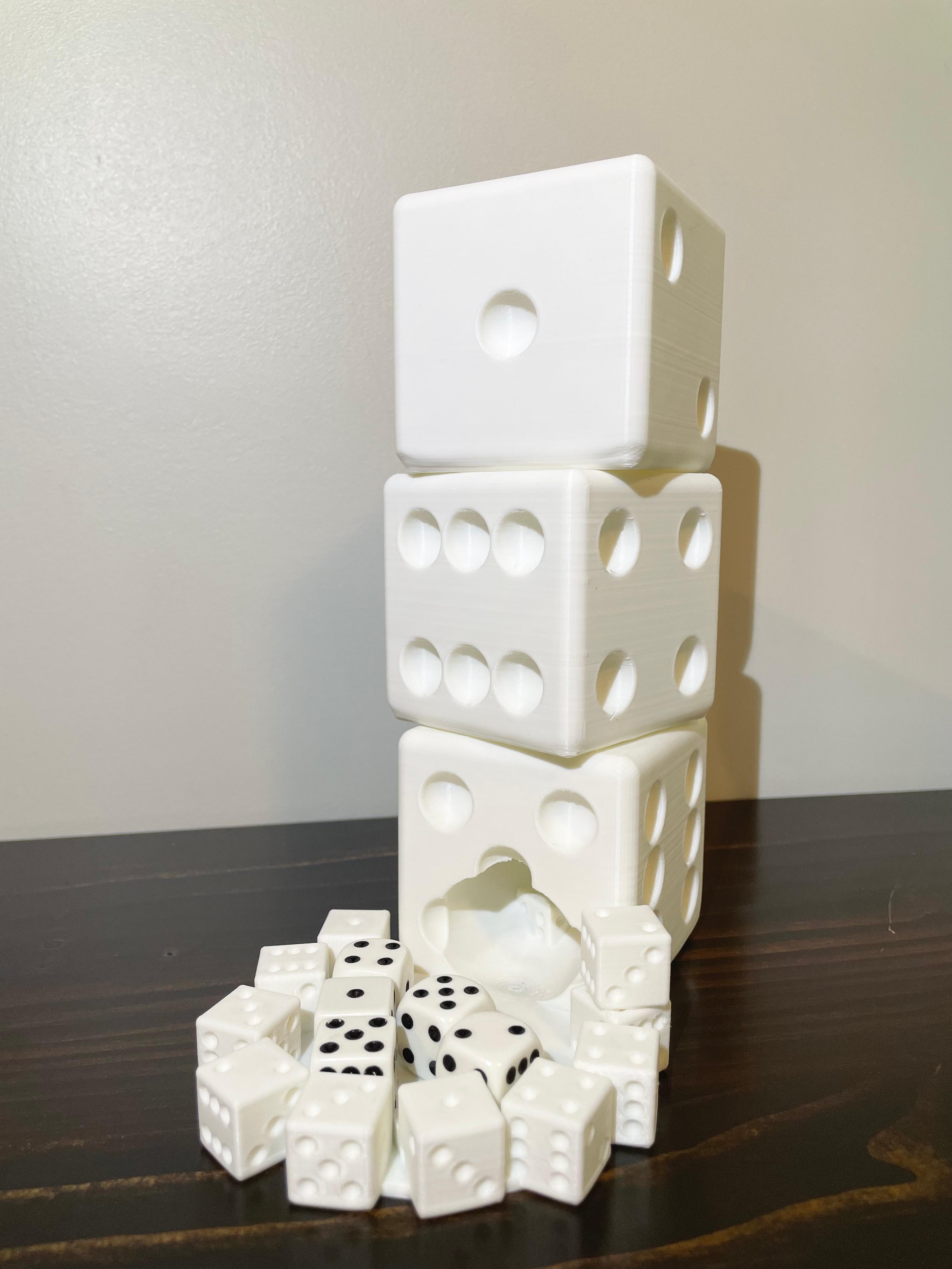 Dice Tower Shaped Dice Tower 3d model