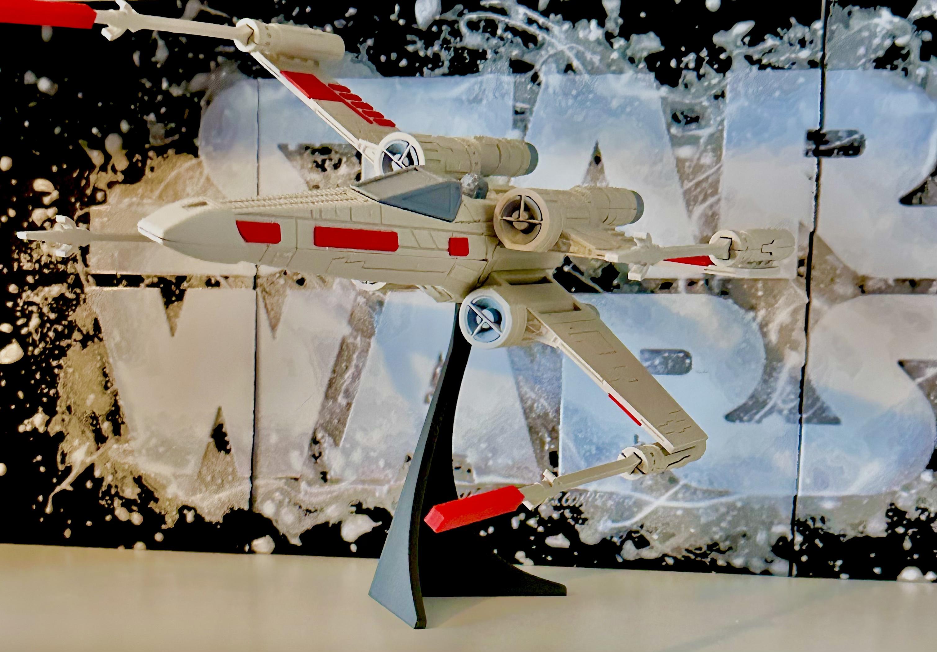 X-Wing Kit (No Support, No AMS, No Glue) - The one that restarted it all.  Fly away into the Star Wars universe with this amazing X-Wing model from Kit Kiln - 3d model