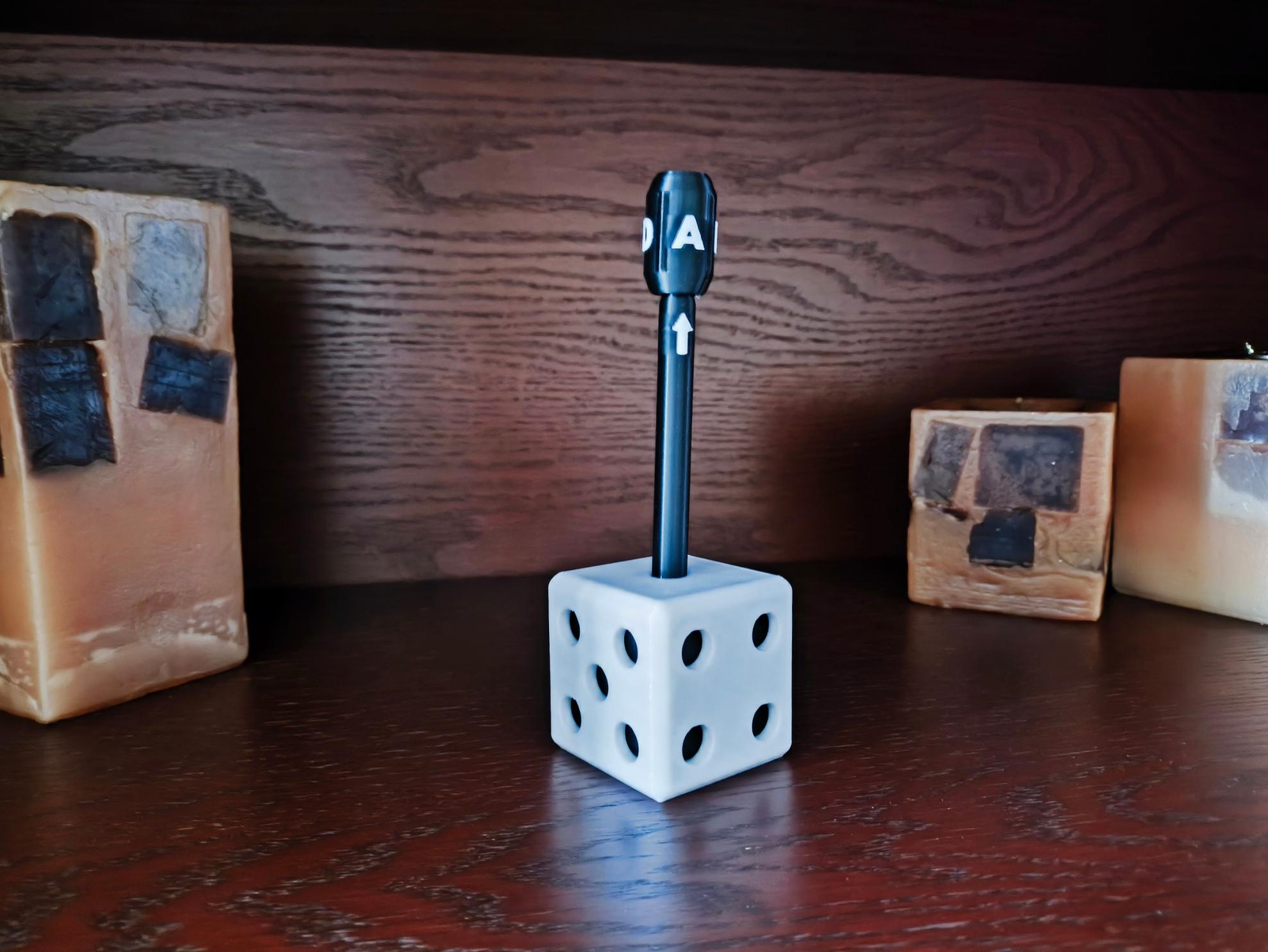 Random Choice Fidget Pen with Dice Stand 3d model