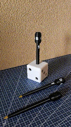 Random Choice Fidget Pen with Dice Stand 3d model