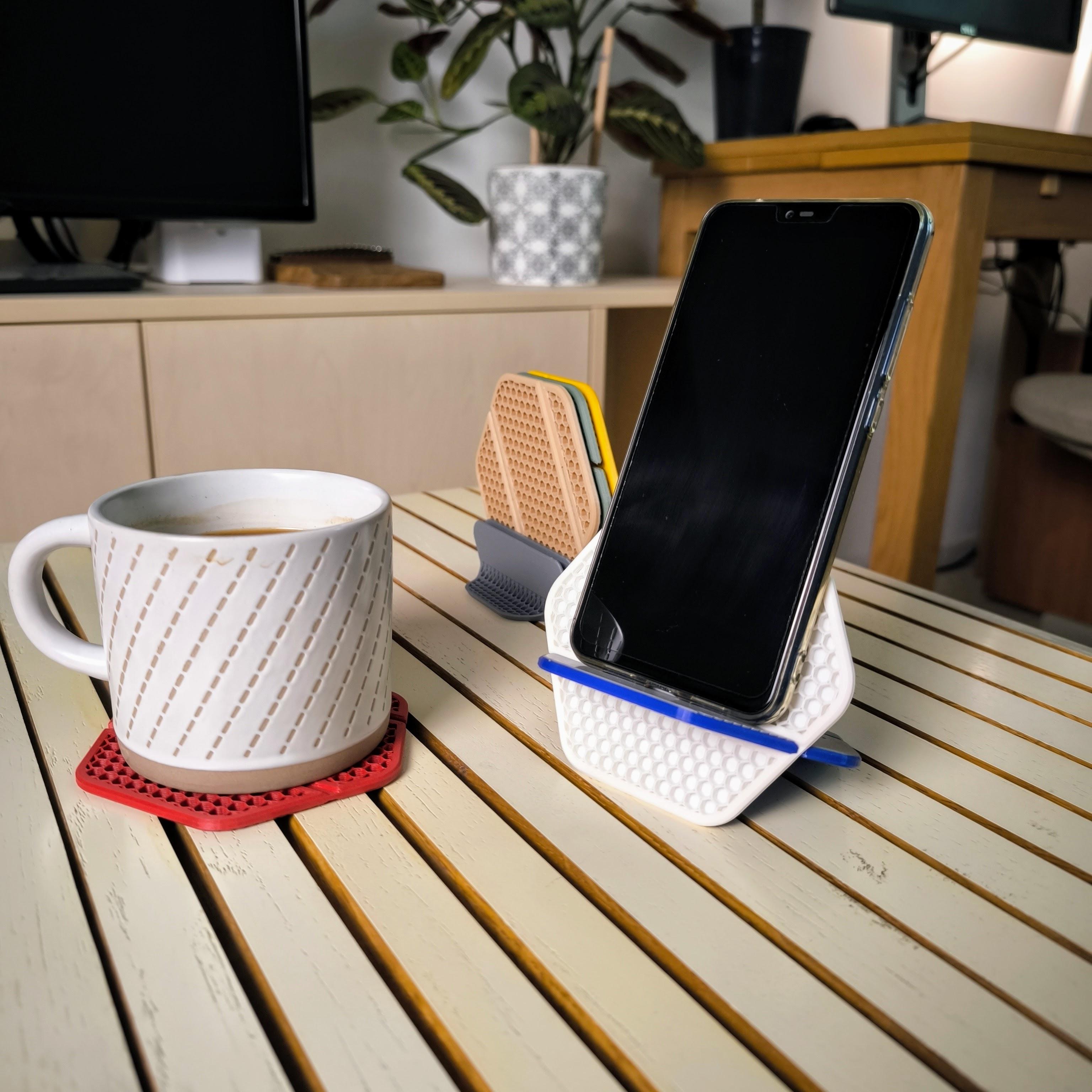 Coaster Phone 3d model