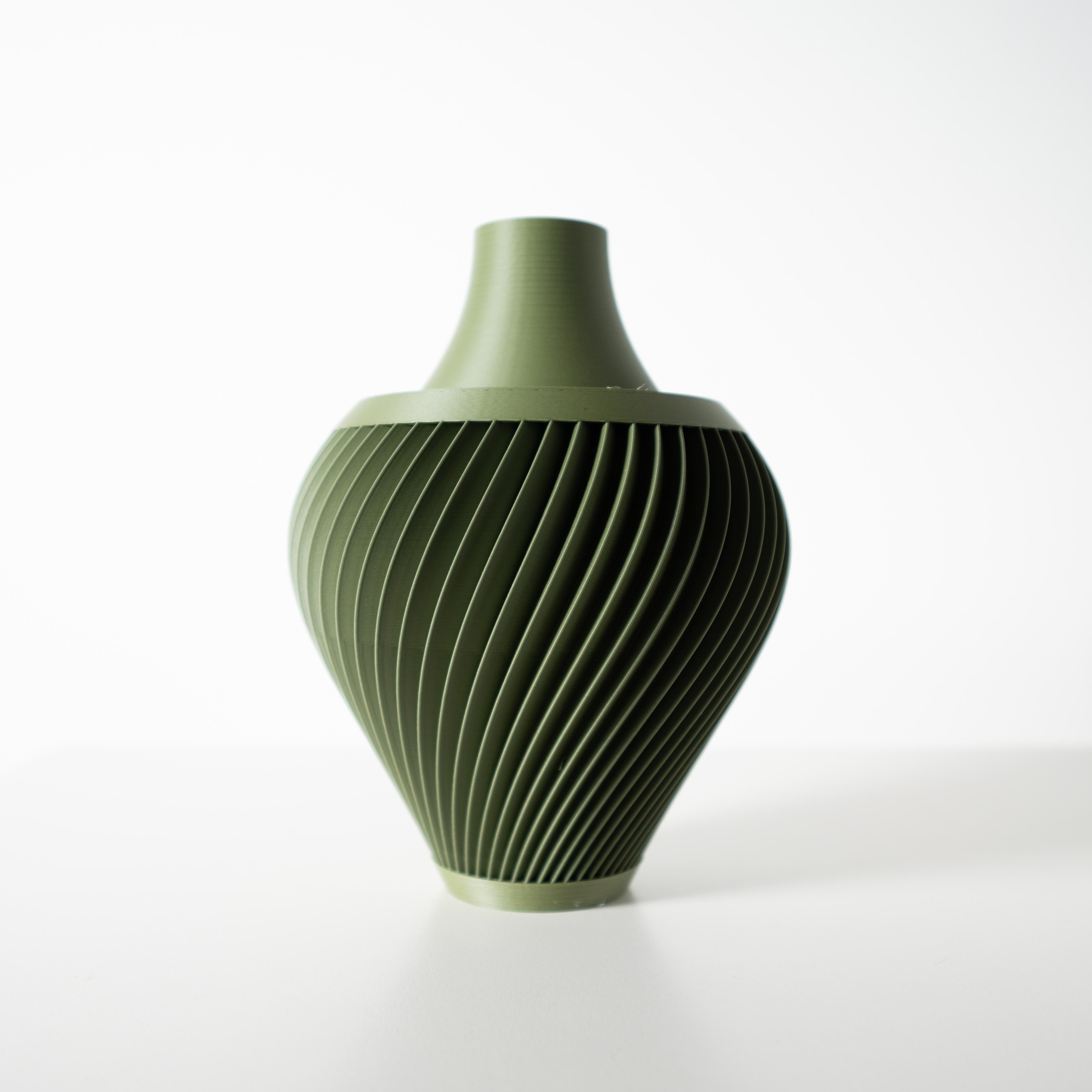 The Kumo Vase, Modern and Unique Home Decor for Dried and Preserved Flower Arrangement  | STL File 3d model